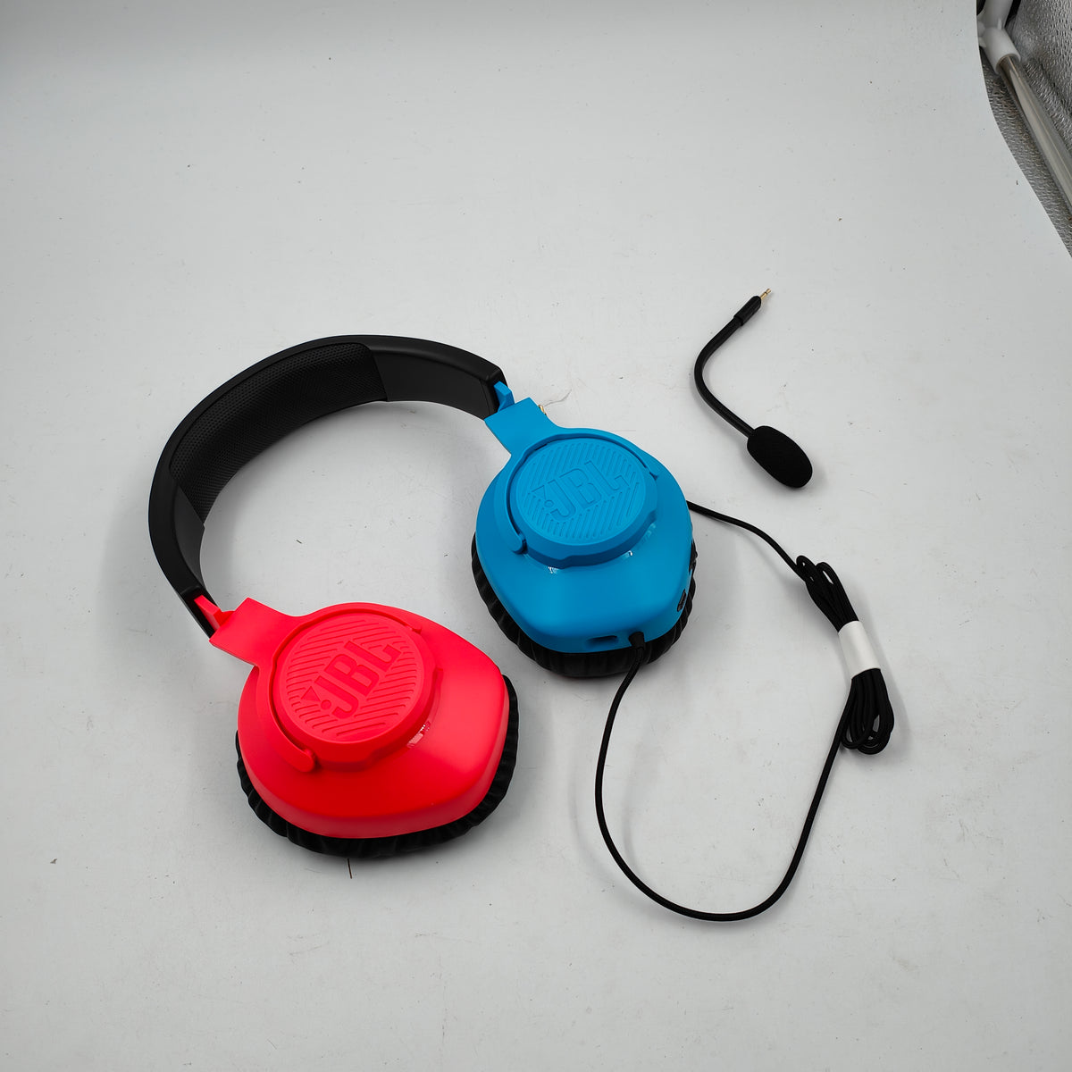 JBL Quantum 100N