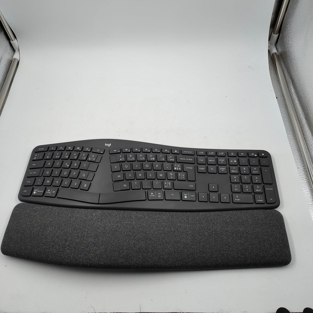 Clavier sans fil ergonomique Logitech K860 AZERTY
