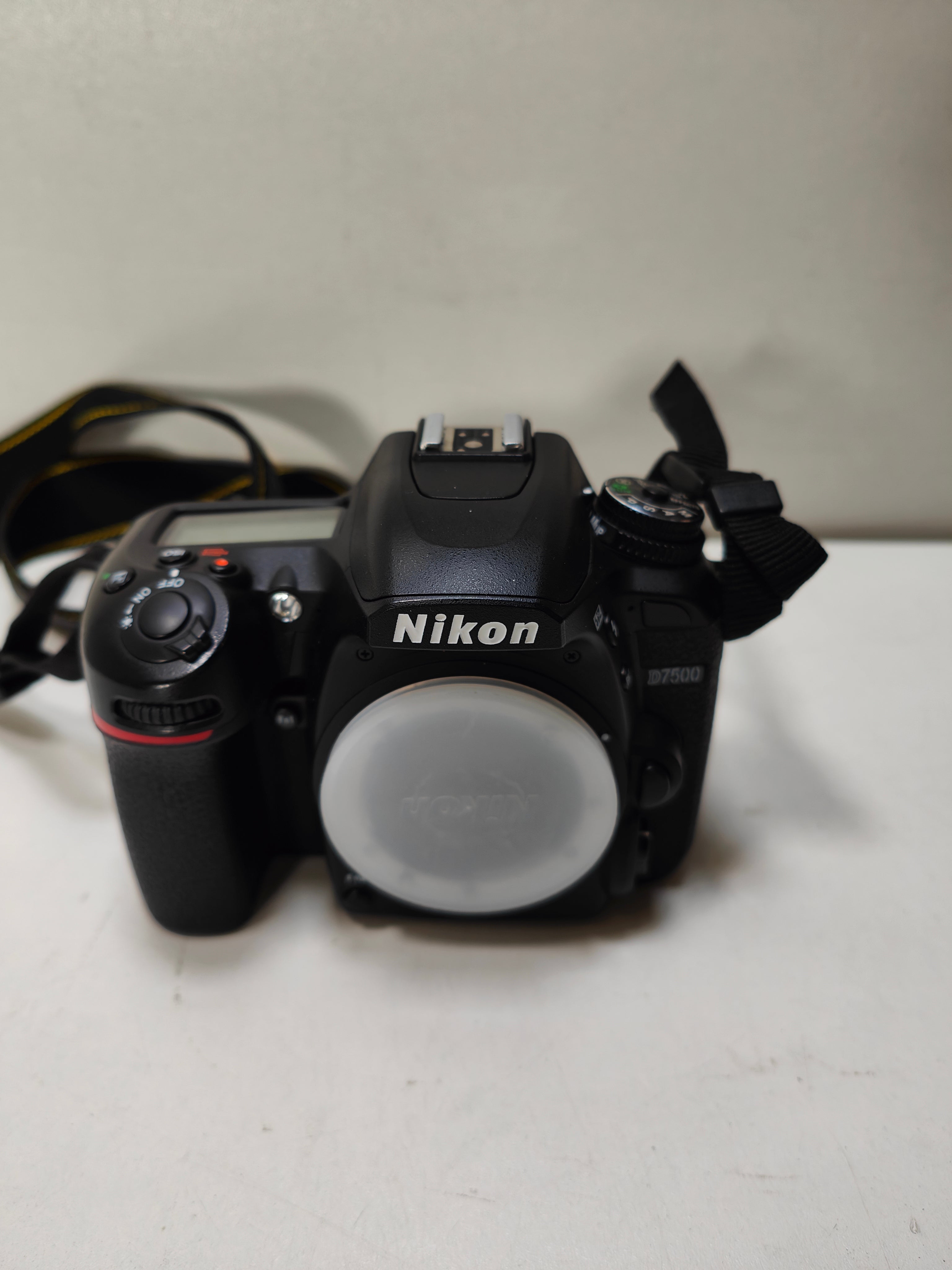 Nikon D7500 Body