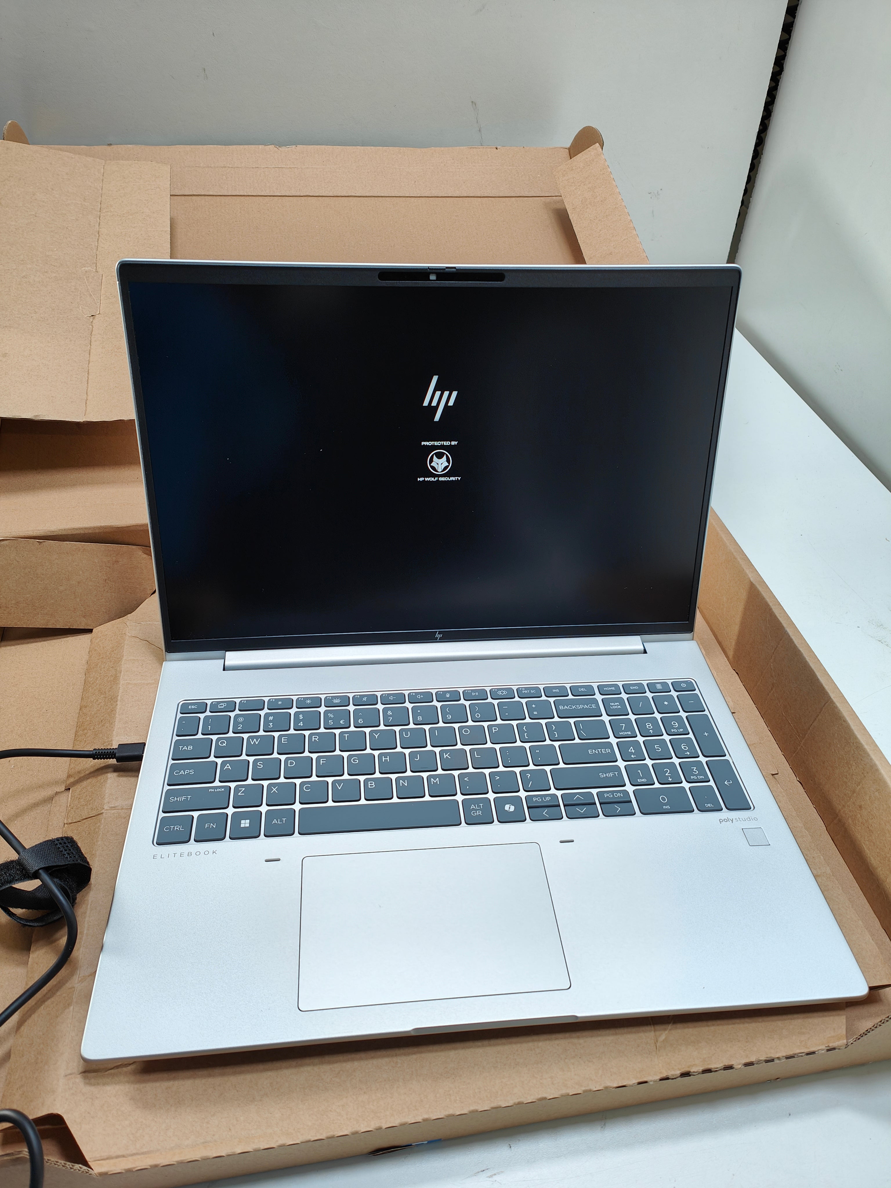 HP EliteBook 660 G11 - B2PR3ES QWERTY