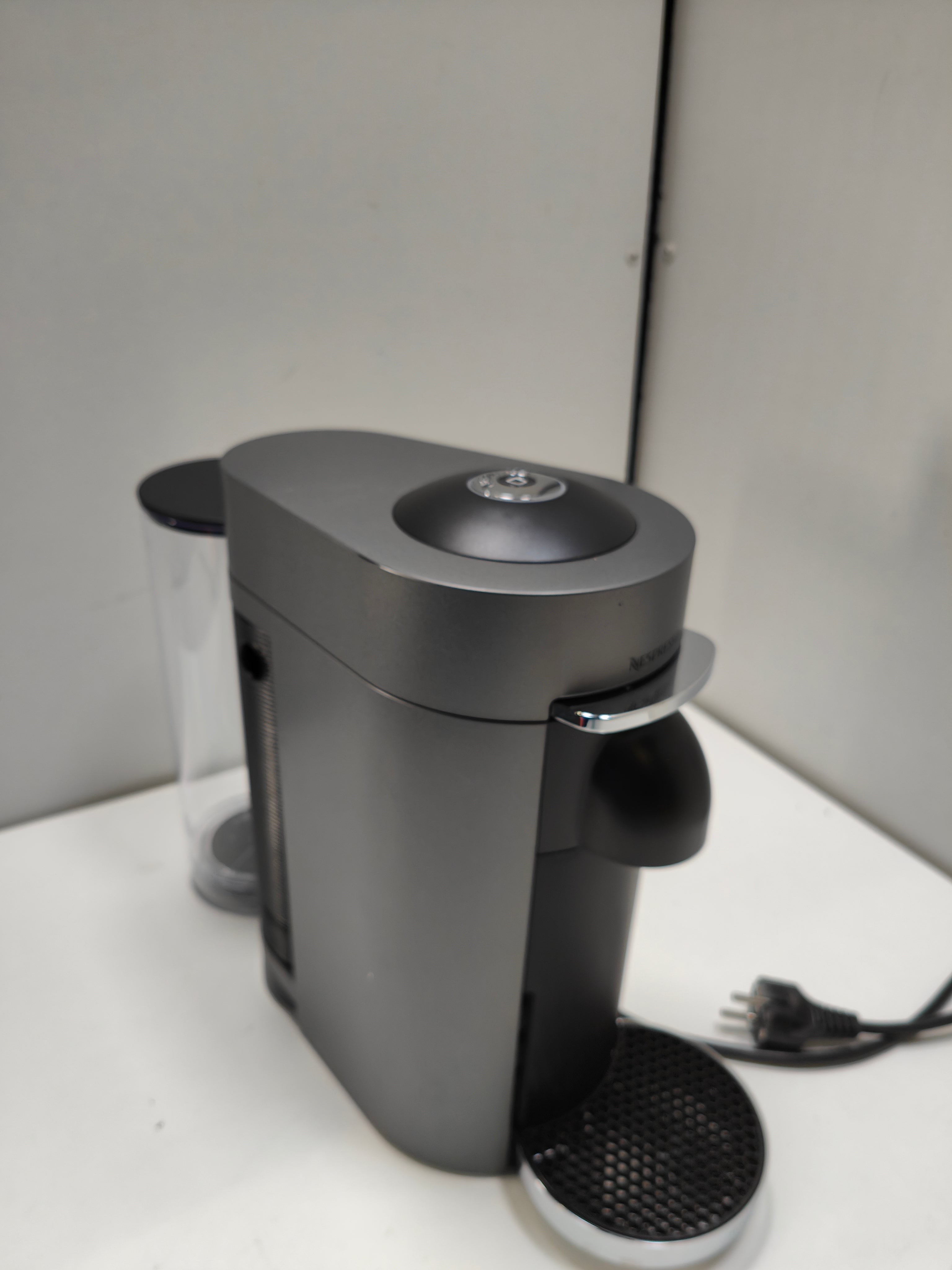 Magimix Nespresso Vertuo Plus Deluxe Titan