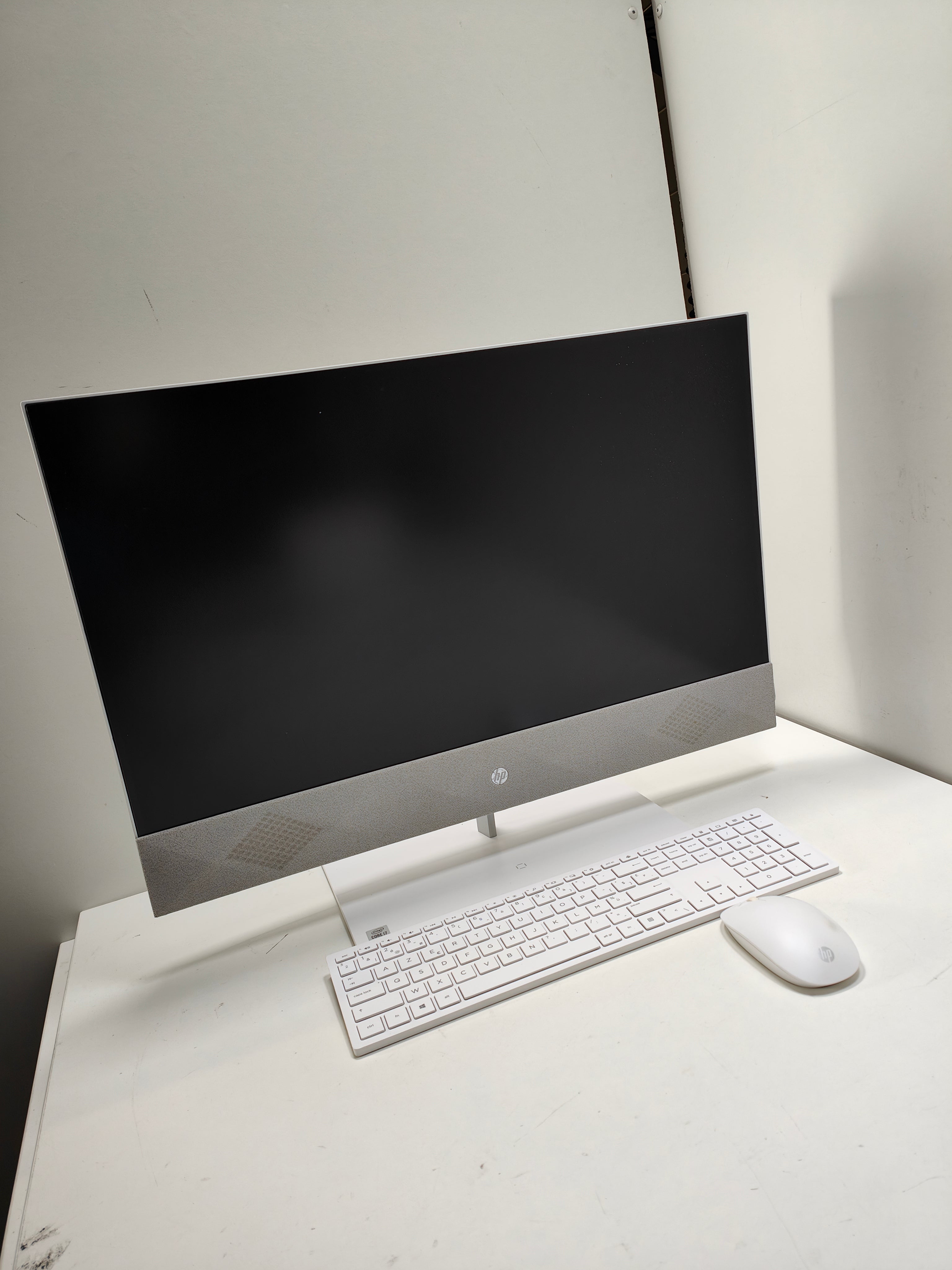HP Pavilion 27-d0017nb All-in-One AZERTY