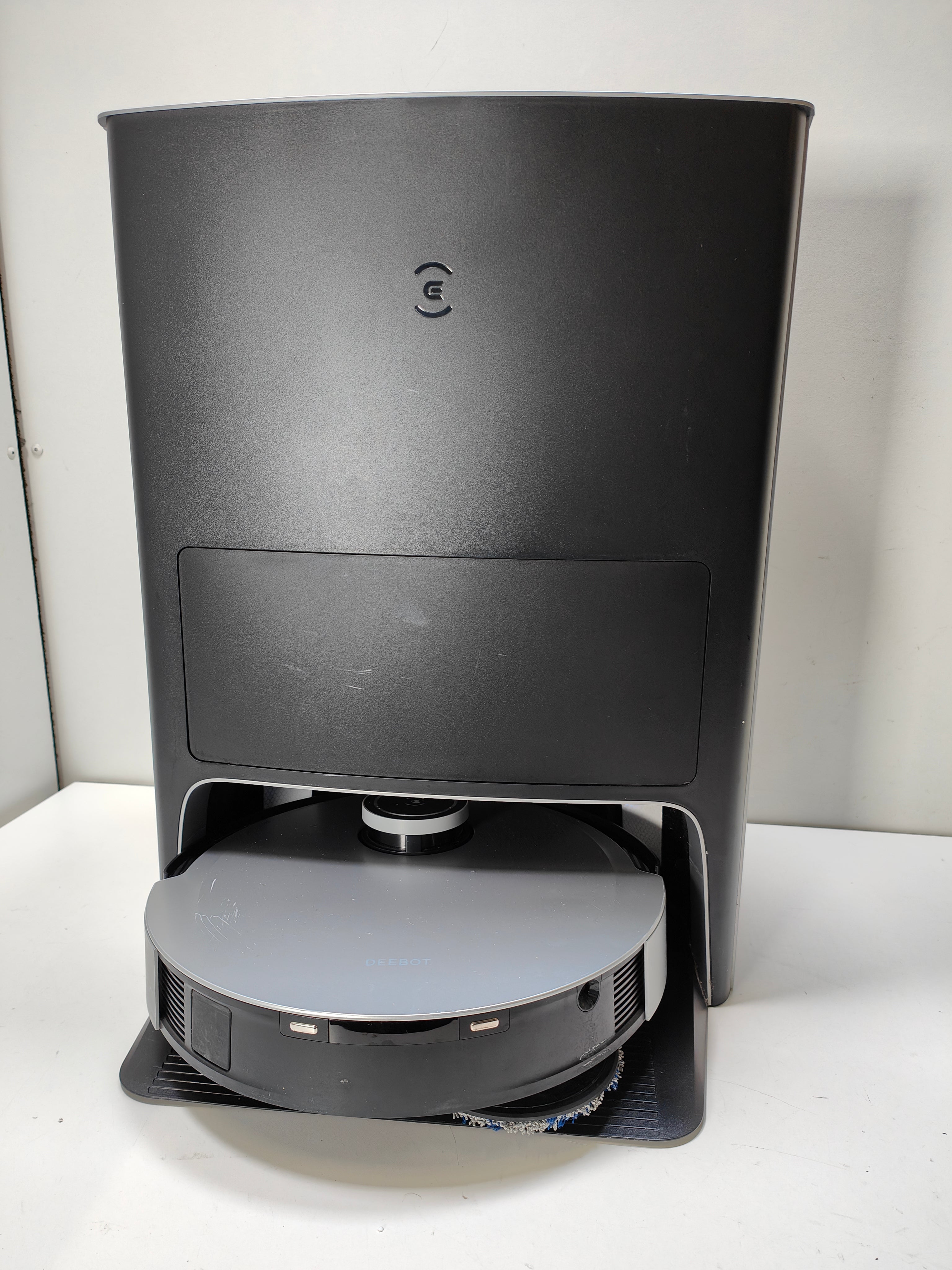 Ecovacs Deebot X1 Omni