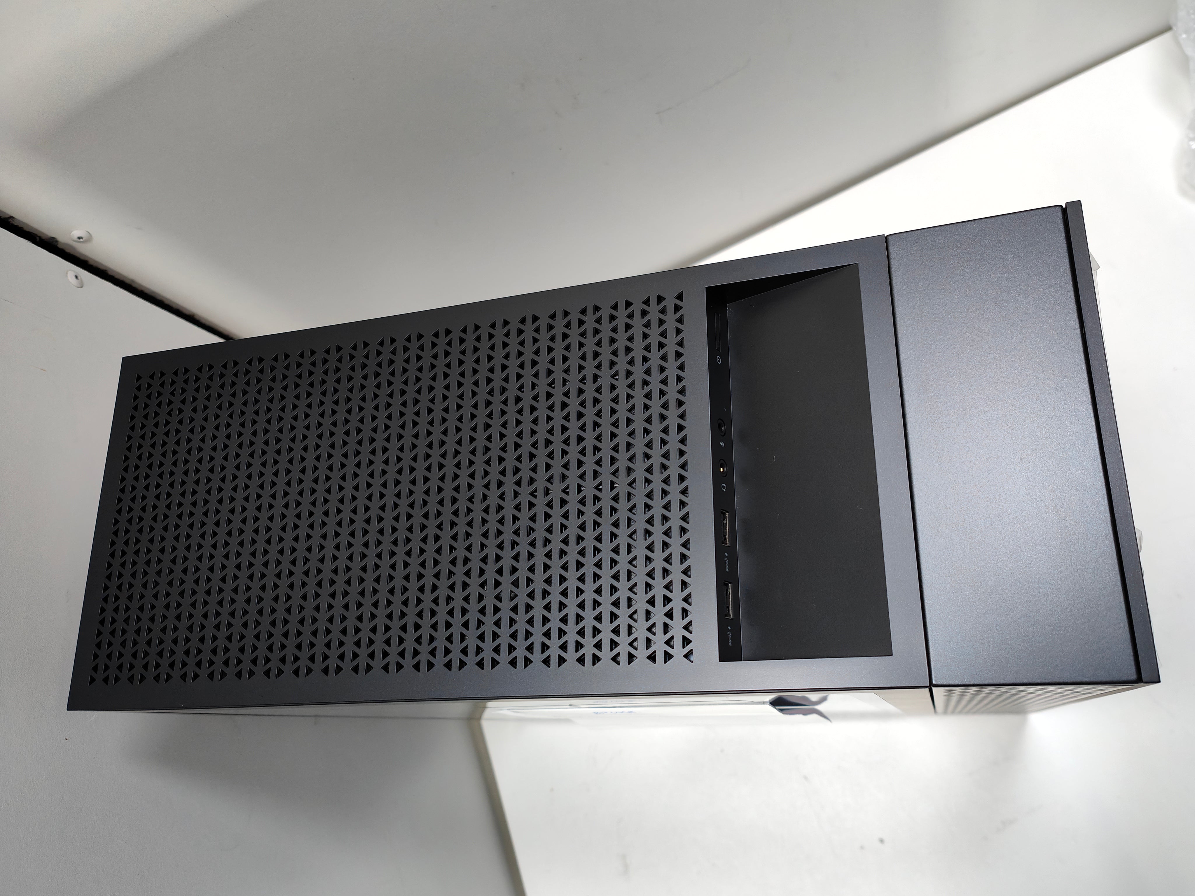 HP OMEN GT13-1565nd