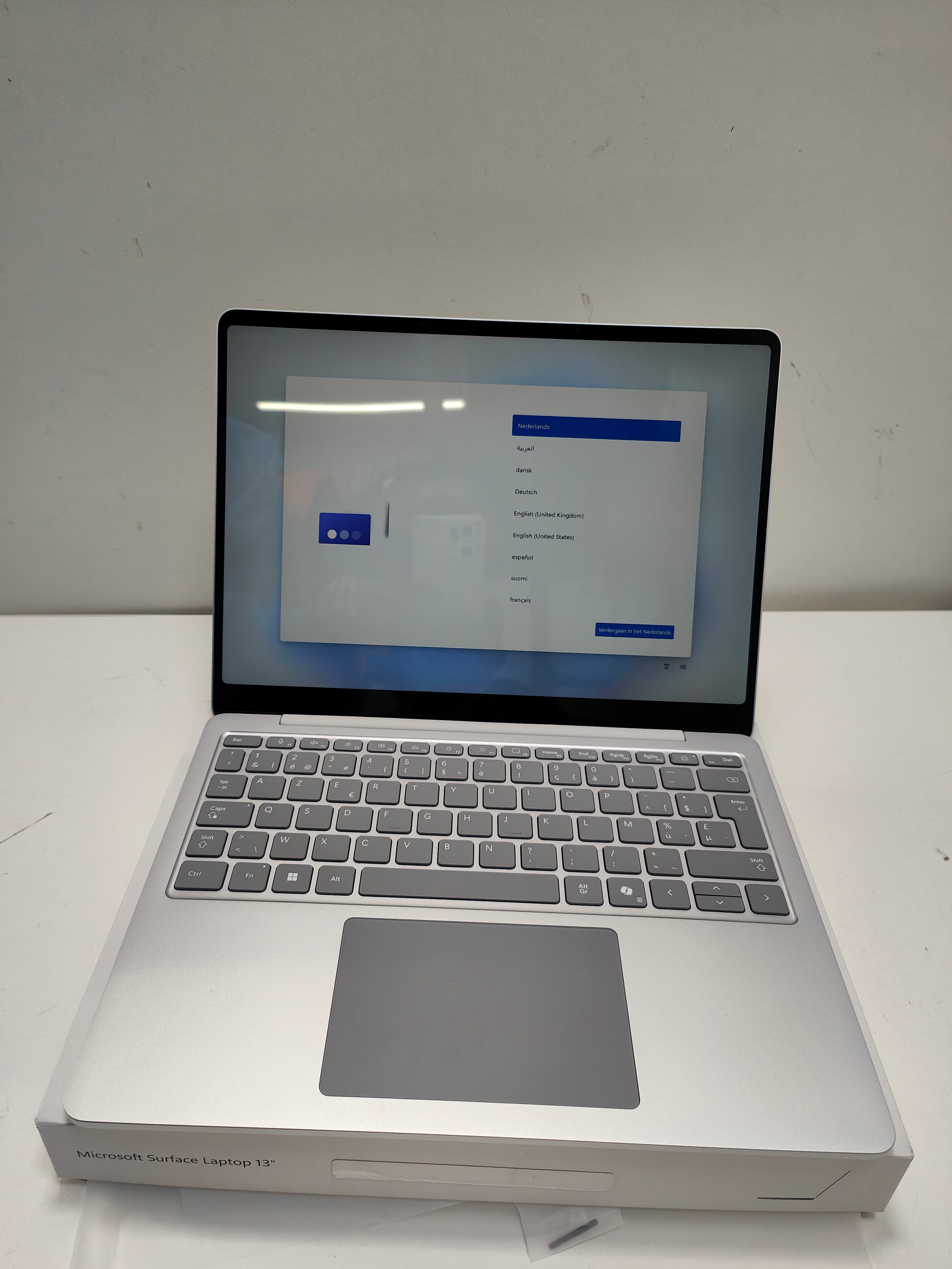 Microsoft Surface Laptop - C8 / 16GB / 256GB AZERTY