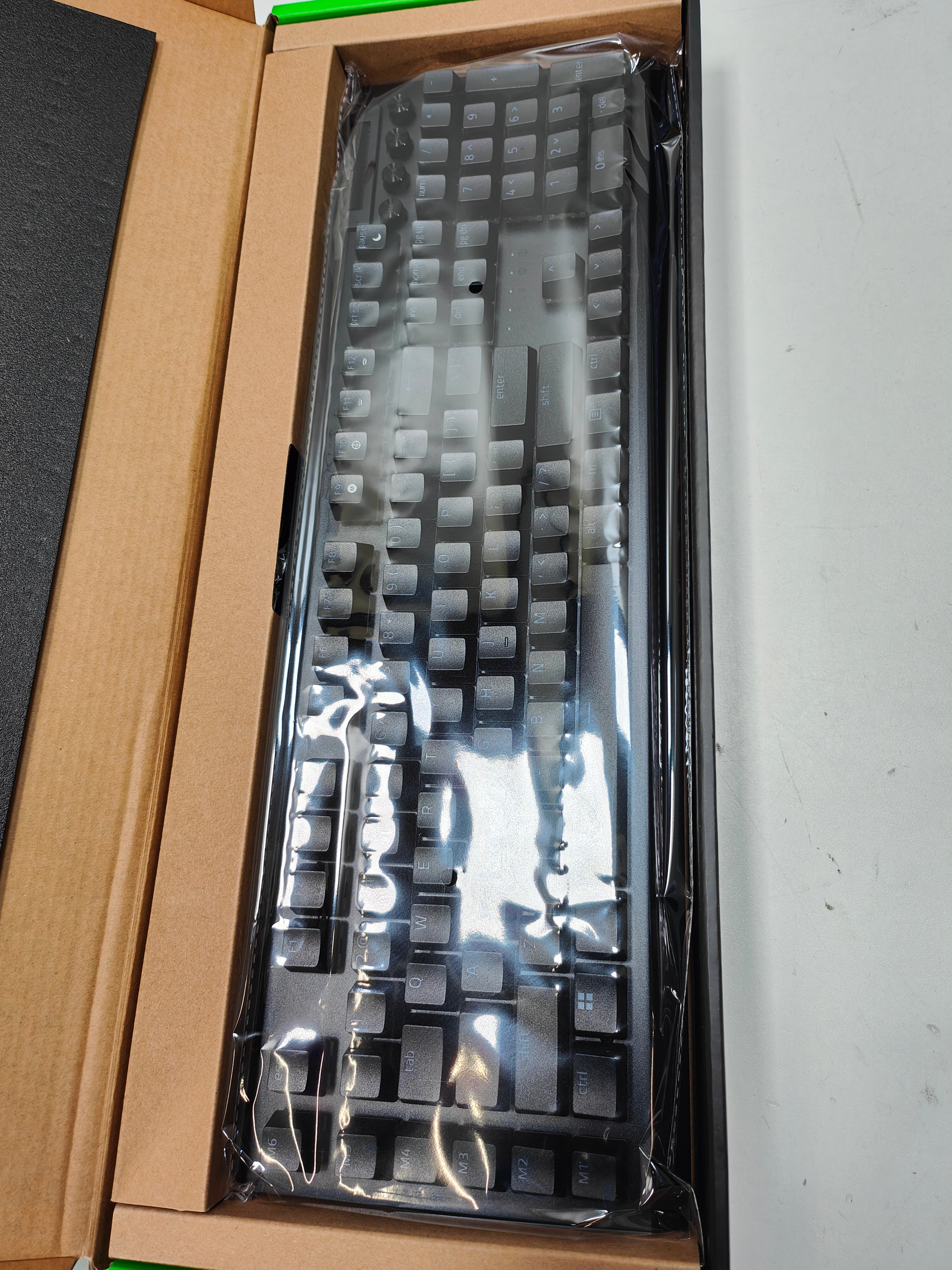 Razer BlackWidow V4 Mechanisch Gaming Toetsenbord Yellow Switch QWERTY
