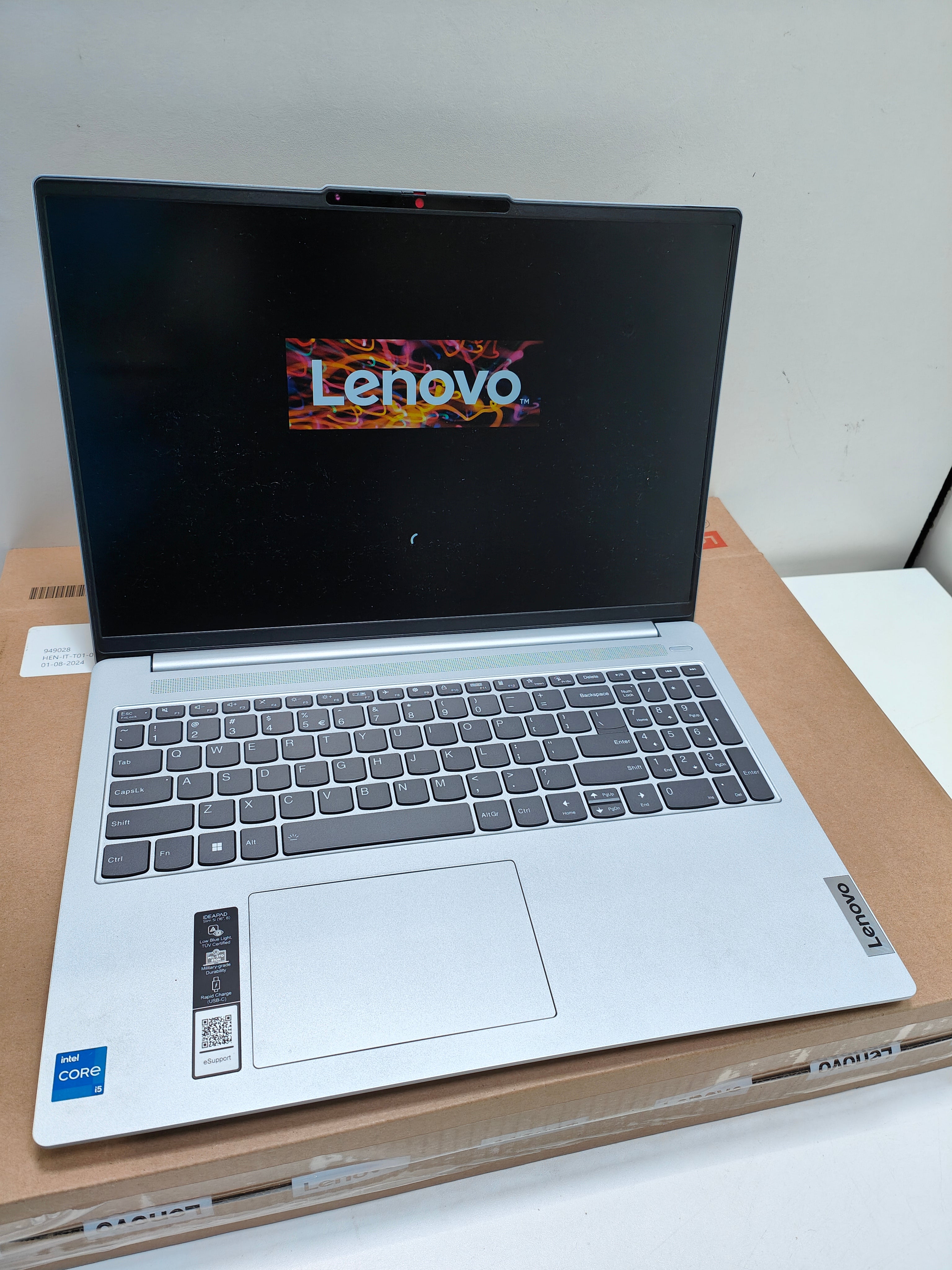 Lenovo IdeaPad Slim 5 16IAH8 83BG006GMH QWERTY