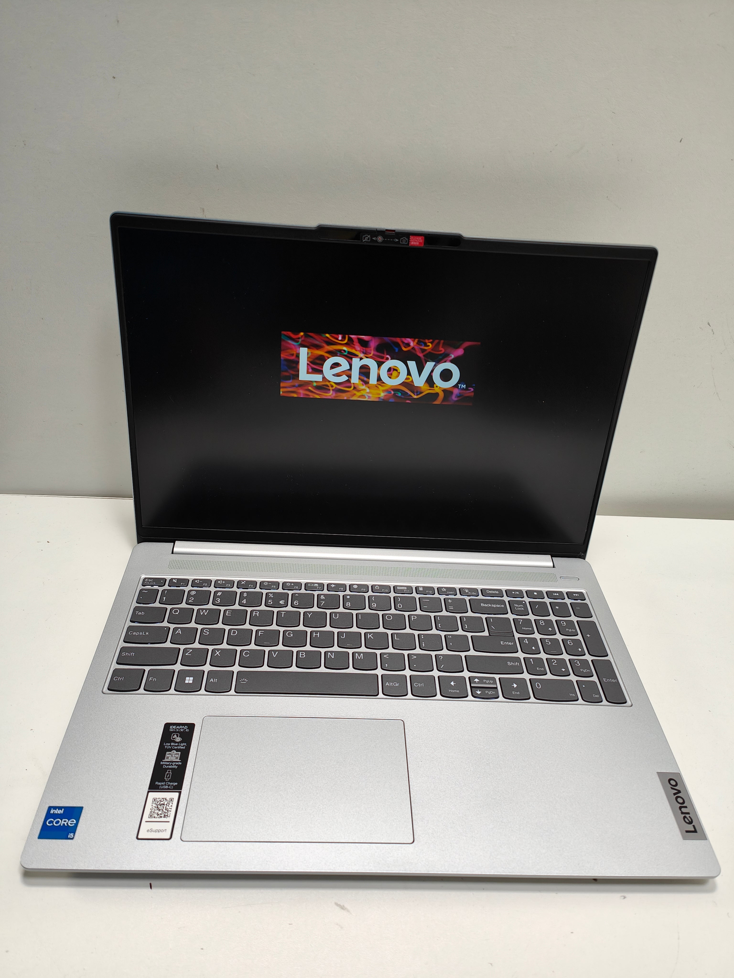 Lenovo IdeaPad Slim 5 16IAH8 83BG006GMH QWERTY