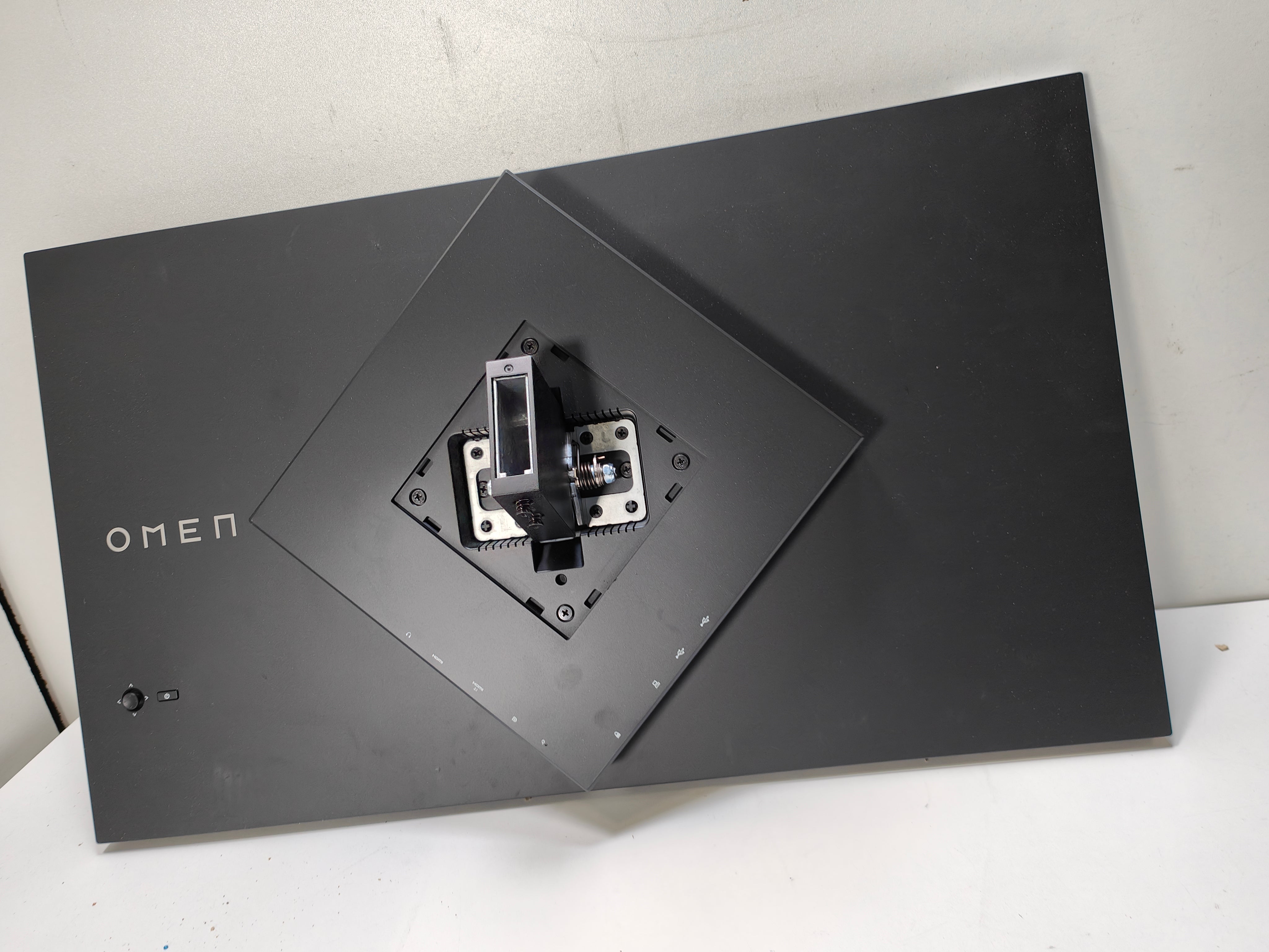 HP OMEN 27u 4K