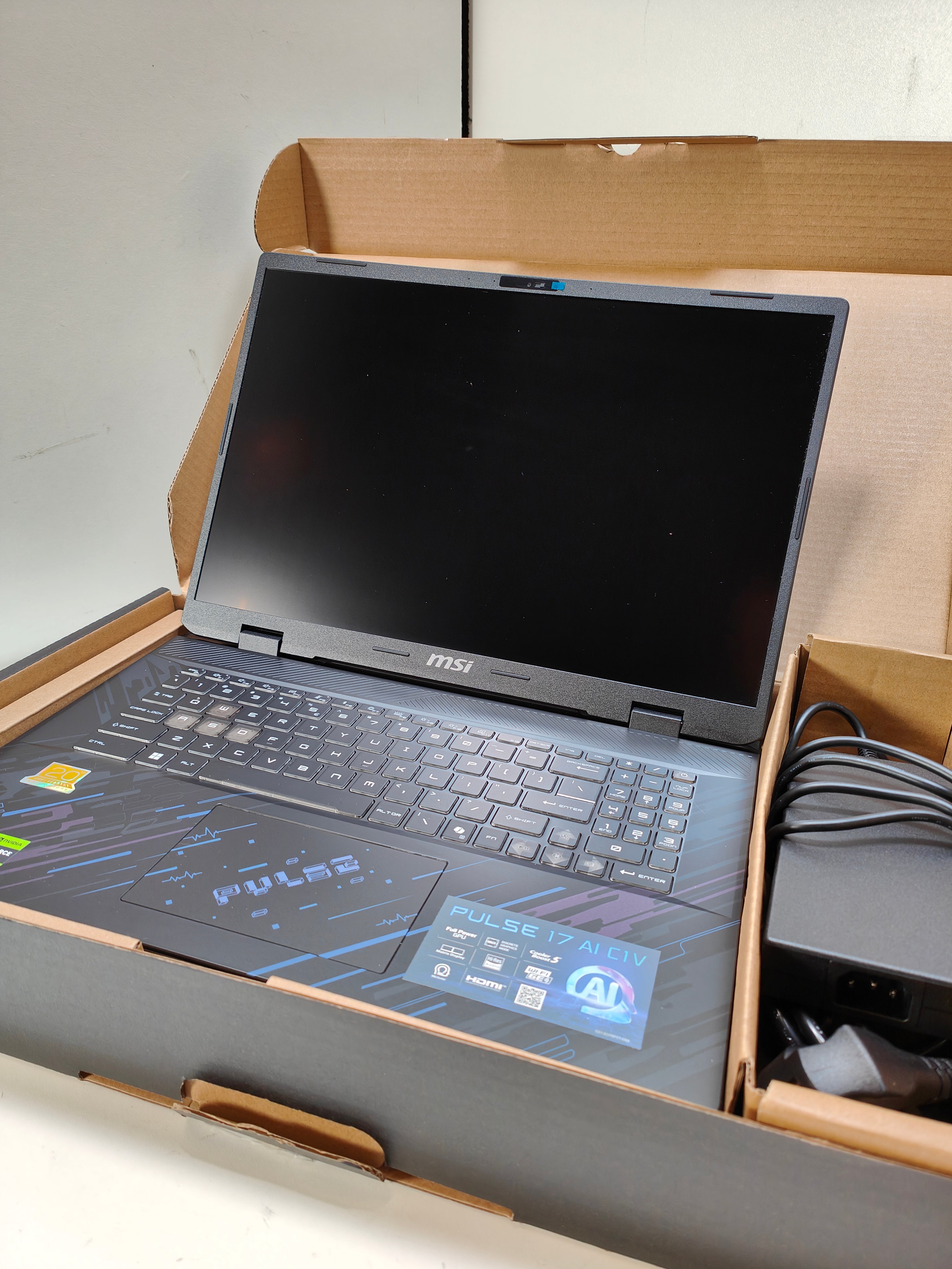 MSI Pulse 17 AI C1VGKG-050NL AZERTY