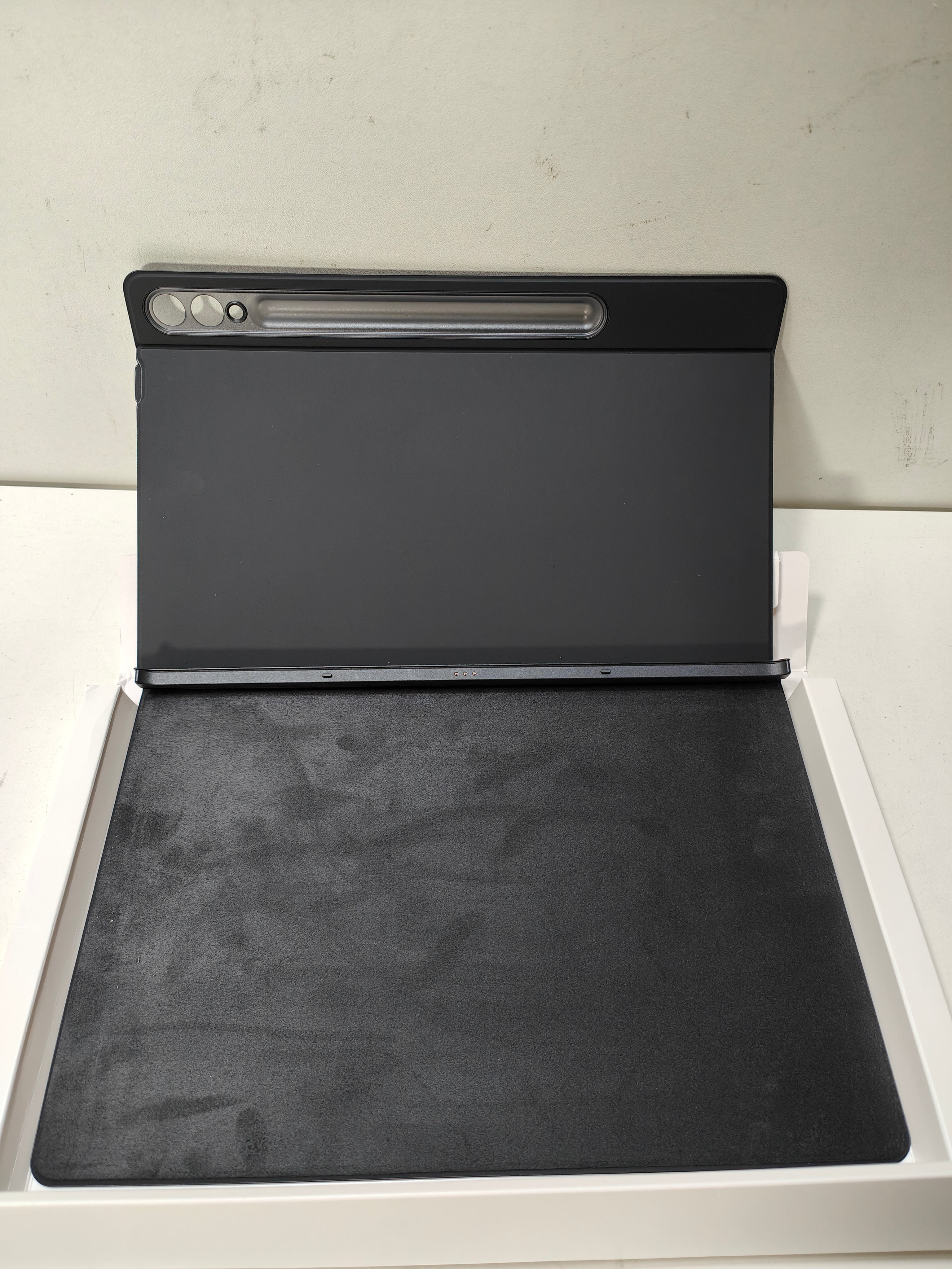 Samsung Galaxy Tab S9+ Smart Book Cover Black