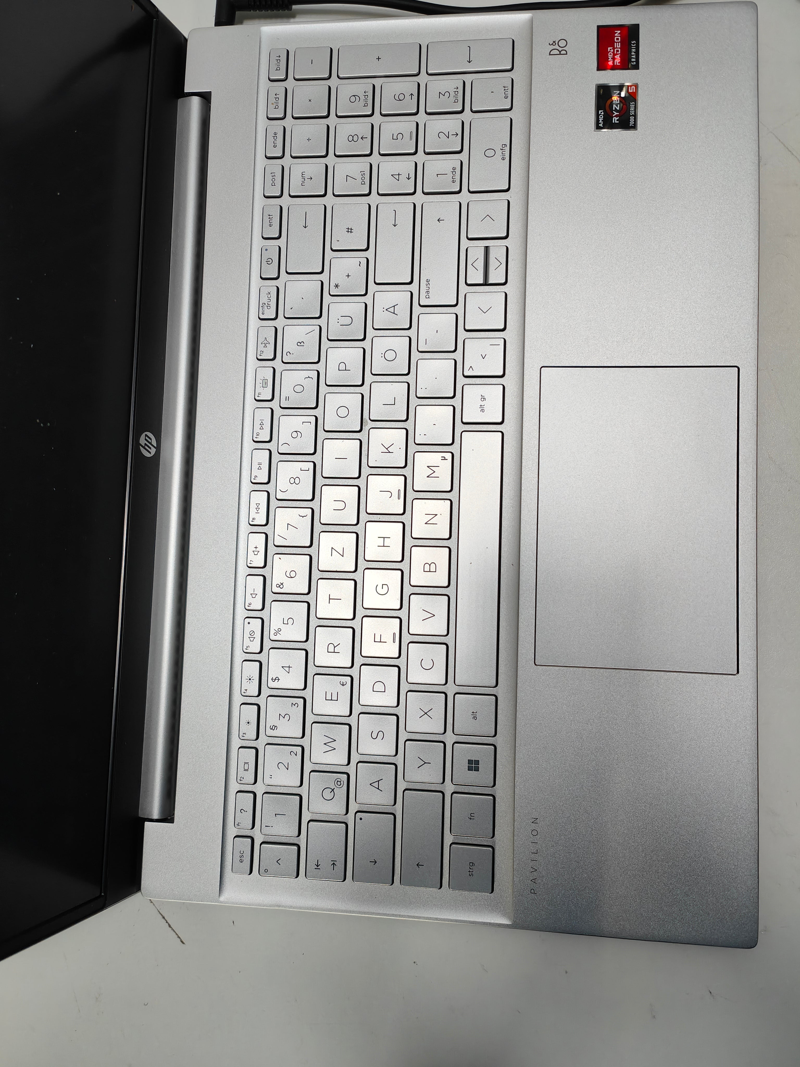 HP Pavilion 15-eh3056ng QWERTZ (DE)