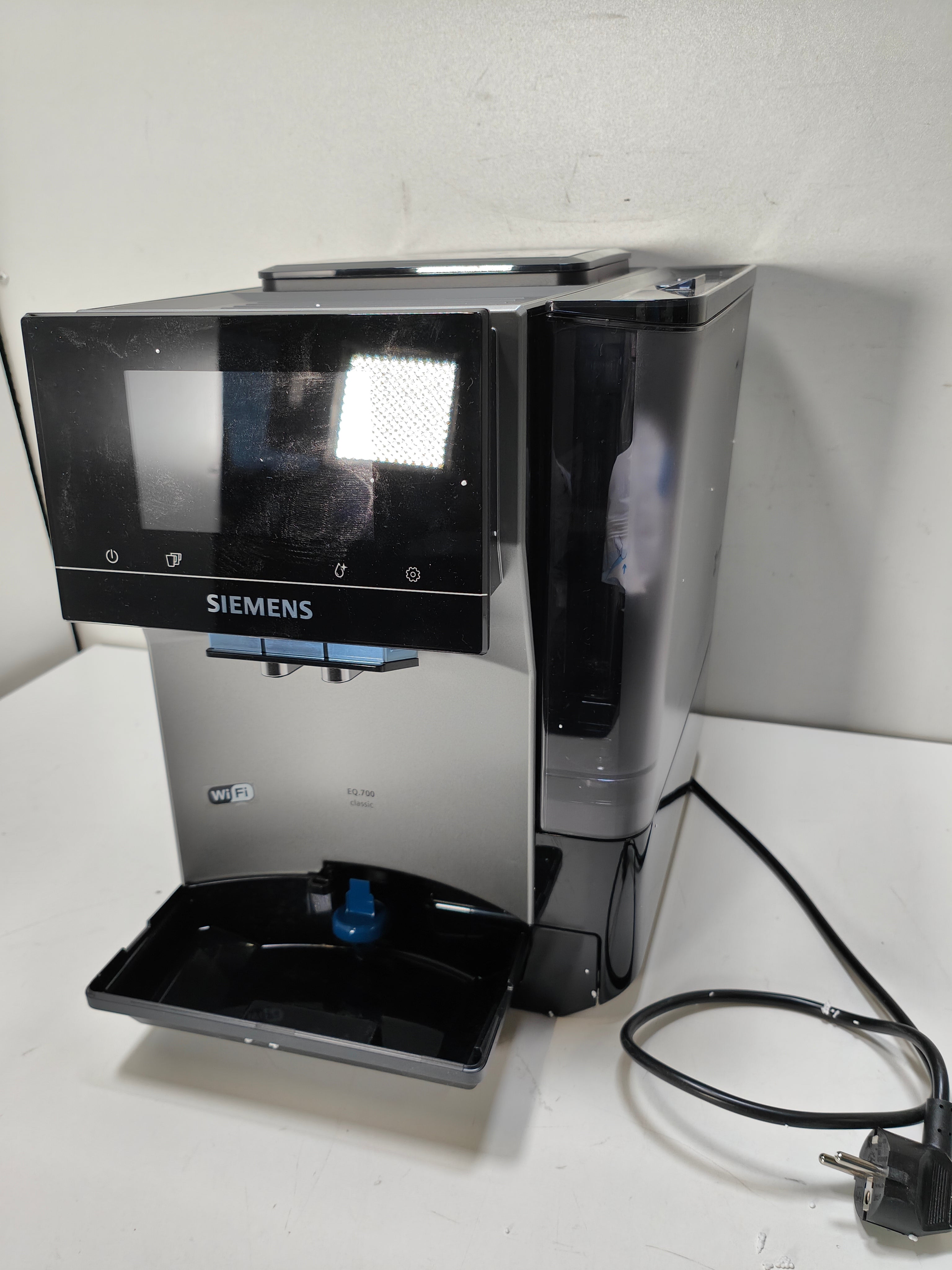 Siemens EQ.700 Classic TP715R07