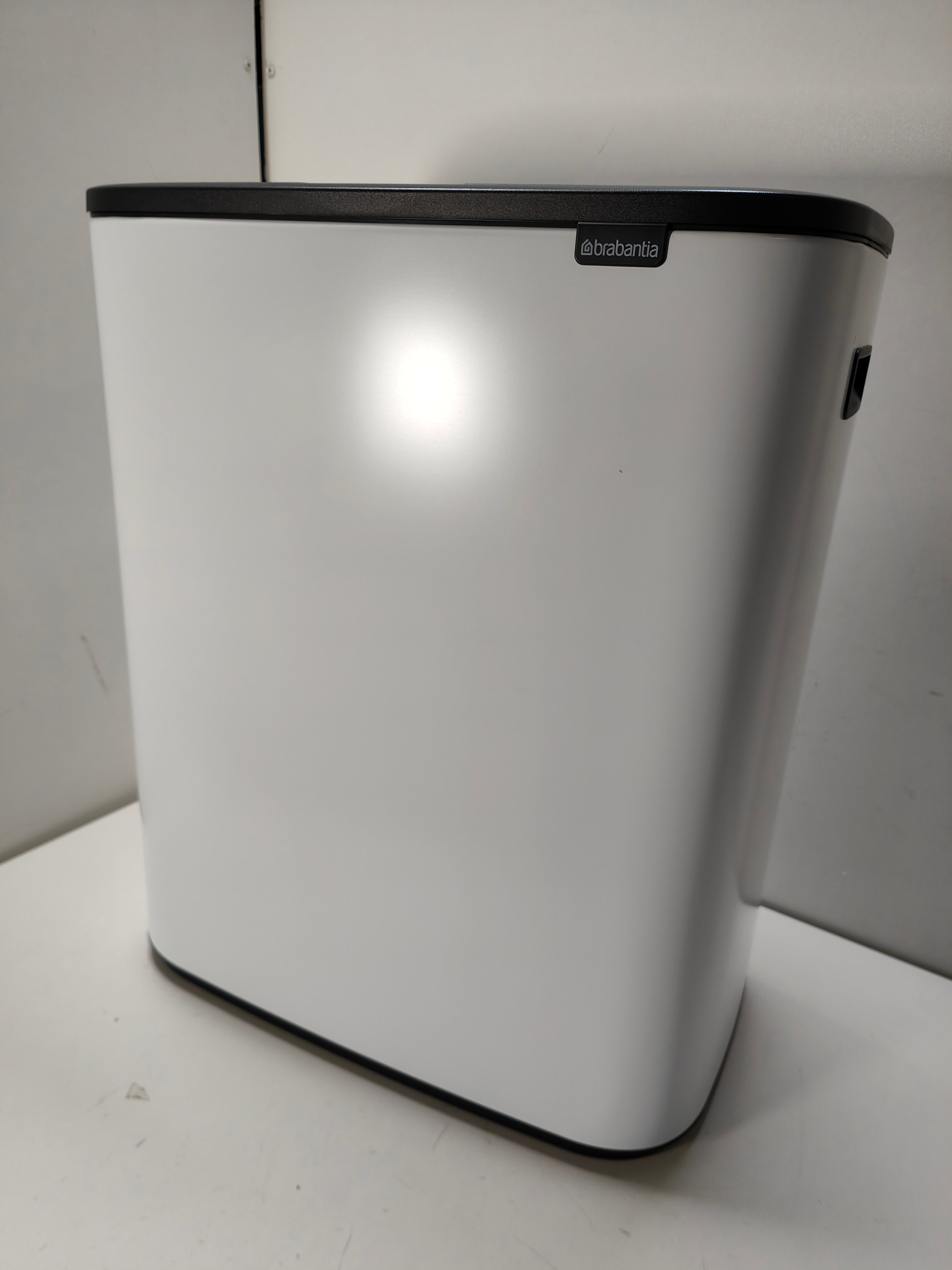 Brabantia Bo Touch Bin 60 litres Blanc