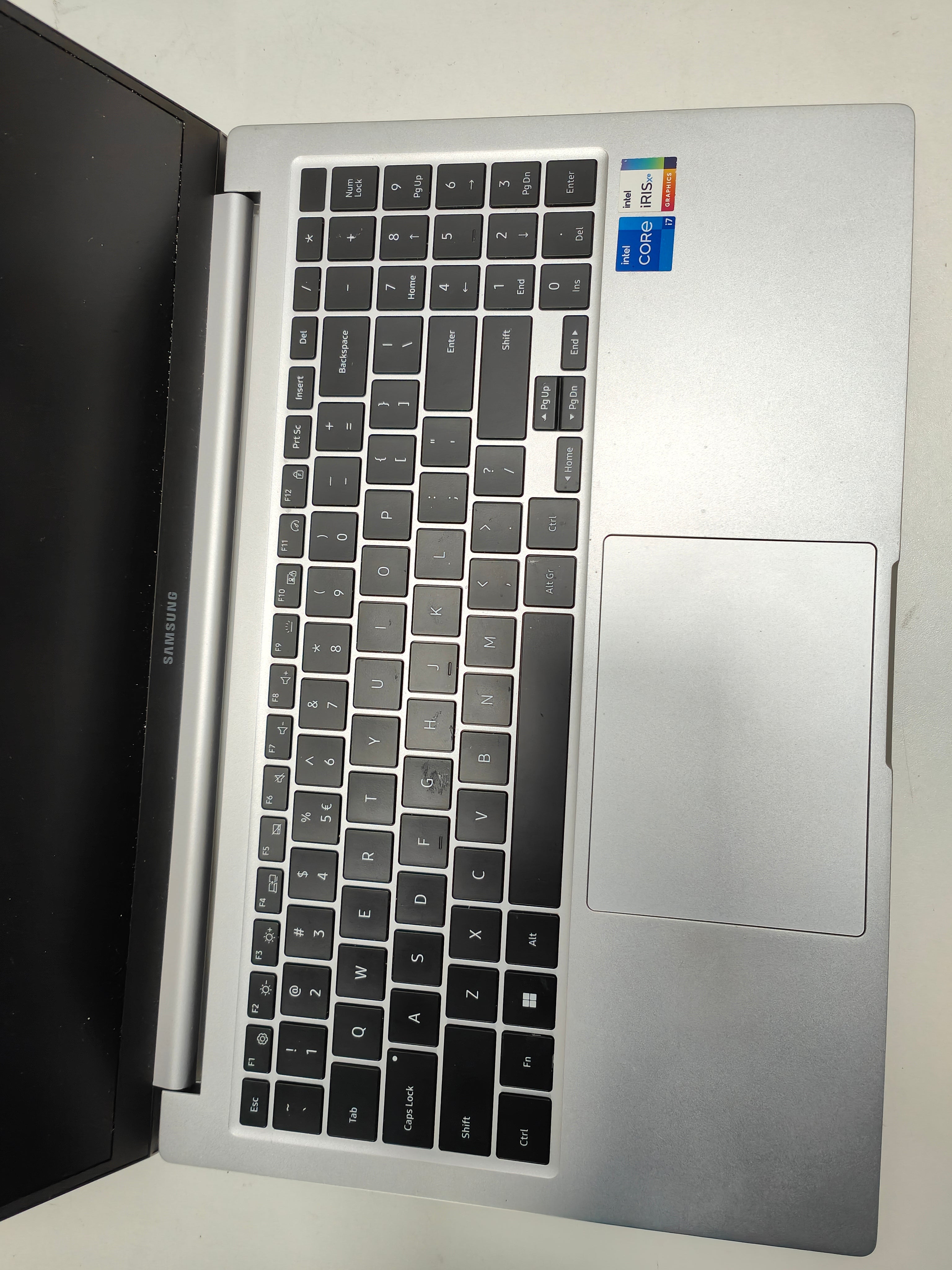 Samsung Galaxy Book4 NP750XGJ-KS1NL QWERTY