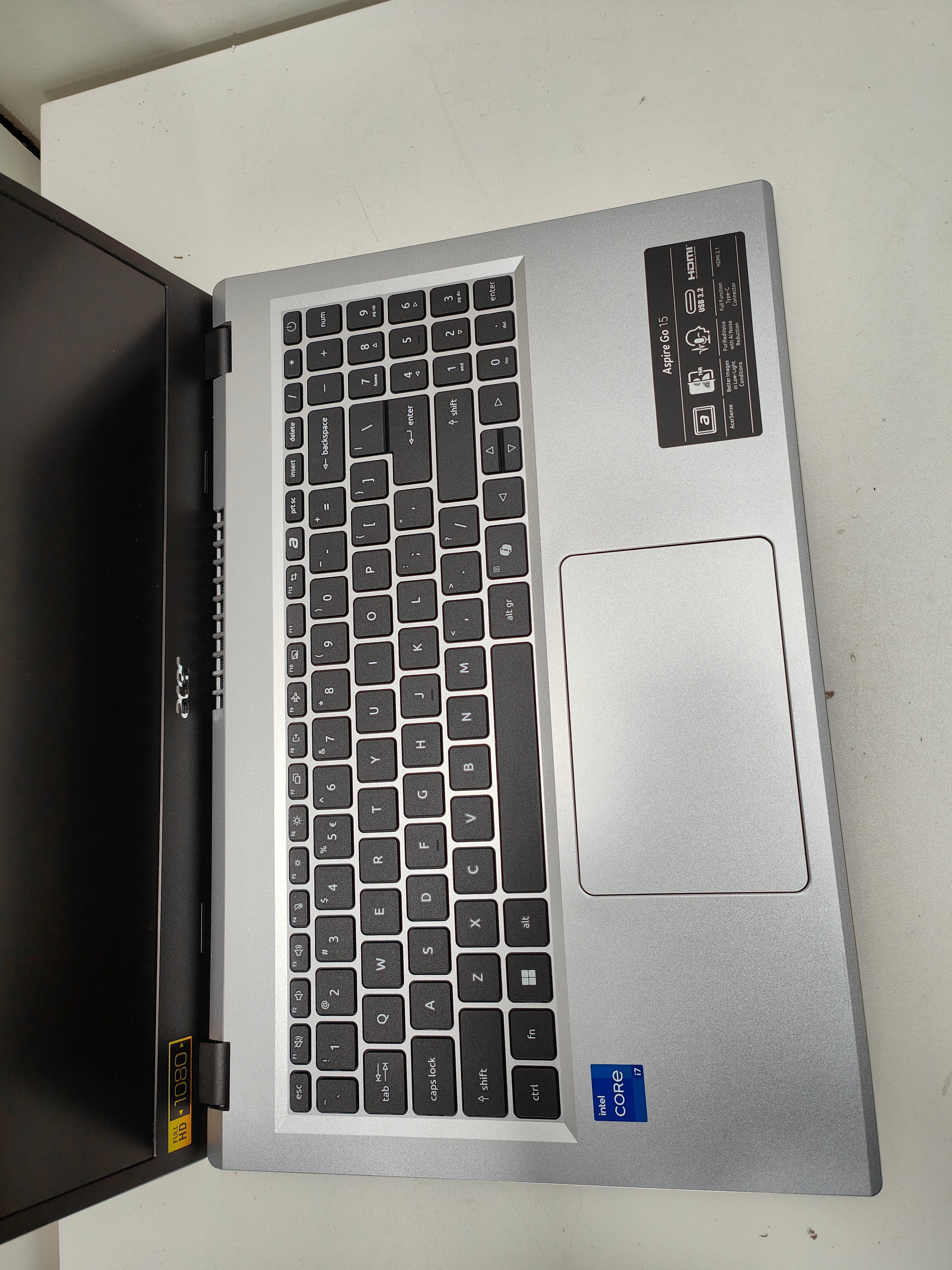 Acer Aspire Go 15 AG15-71P-78K1 QWERTY