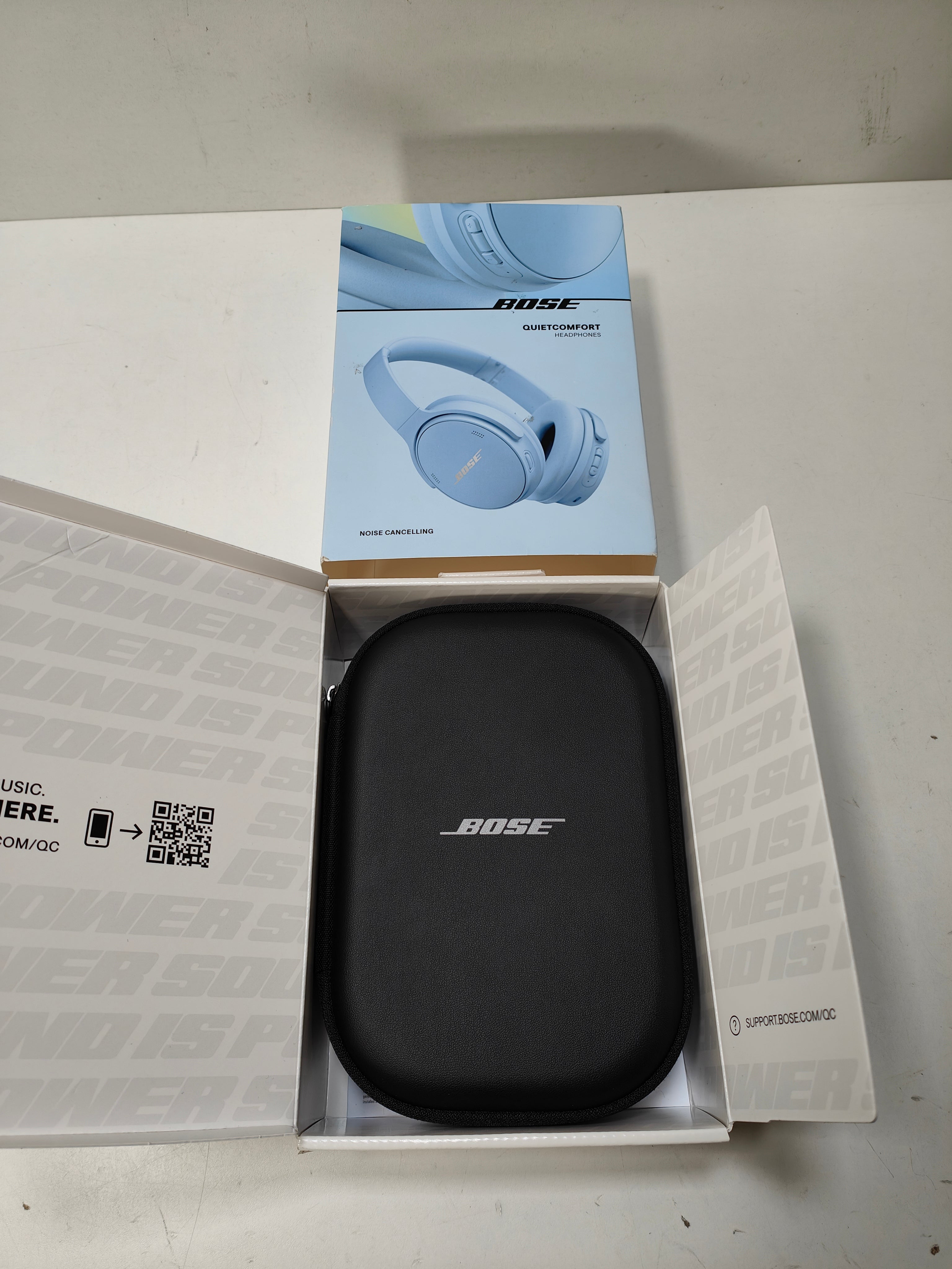 Bose QuietComfort Kopfhörer Blau Limitierte Auflage