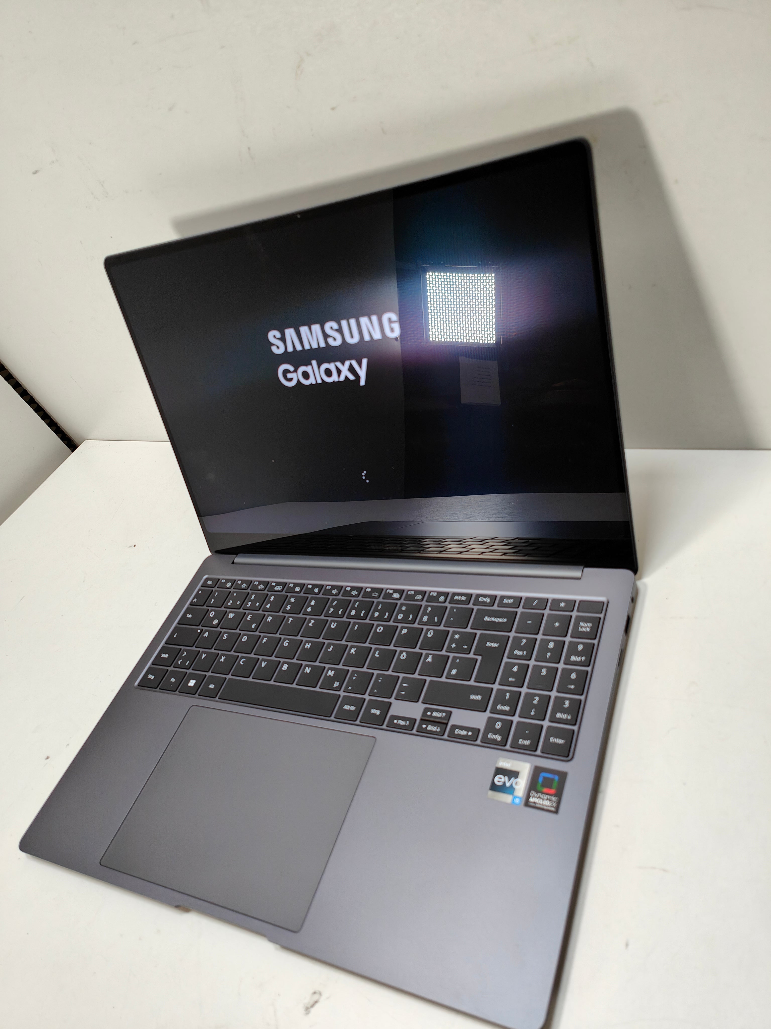 Samsung Galaxy Book3 Pro NP960XFG-KC3DE QWERTZ