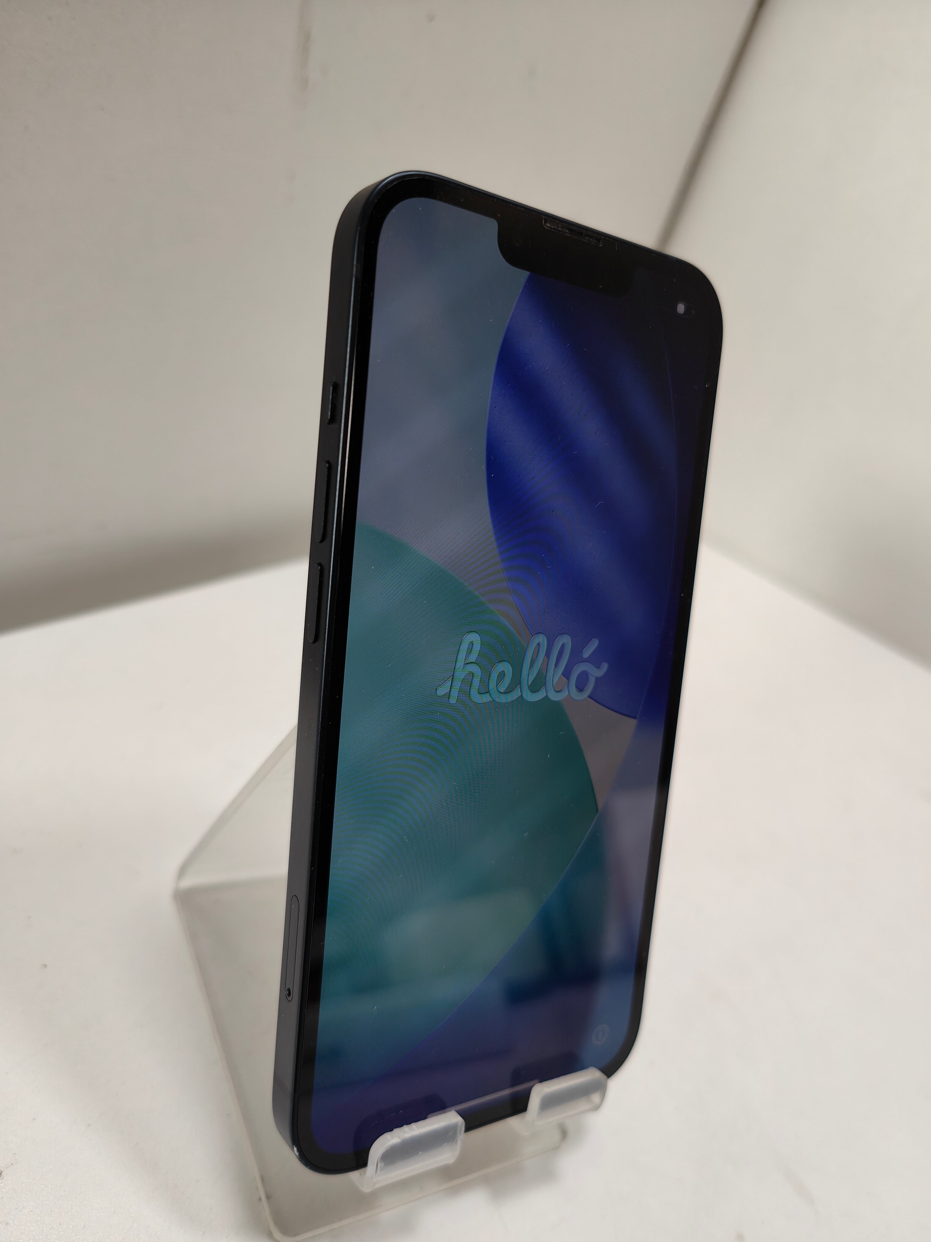 Apple iPhone 13 128GB Schwarz