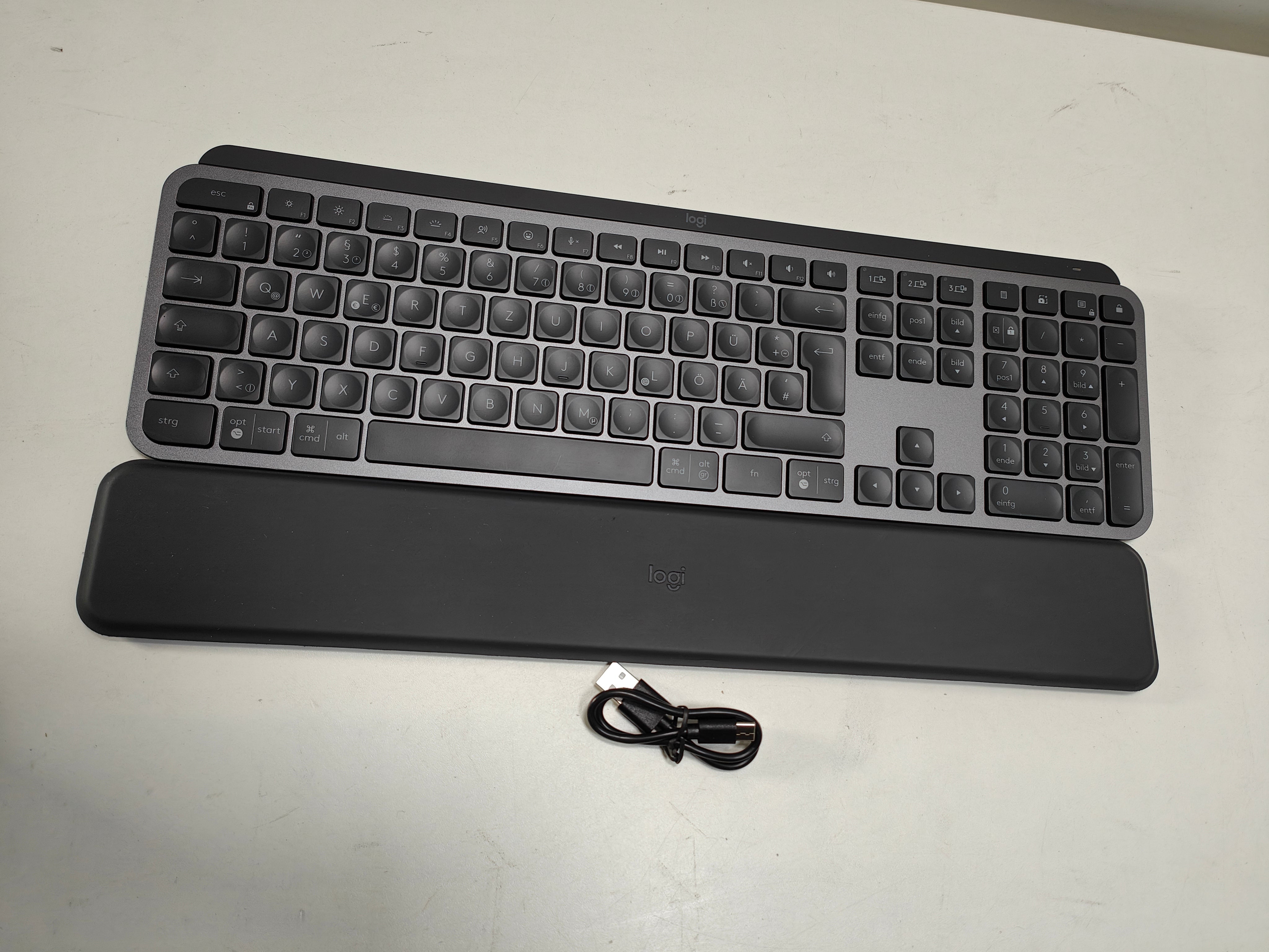 Logitech MX Keys S Plus QWERTZ