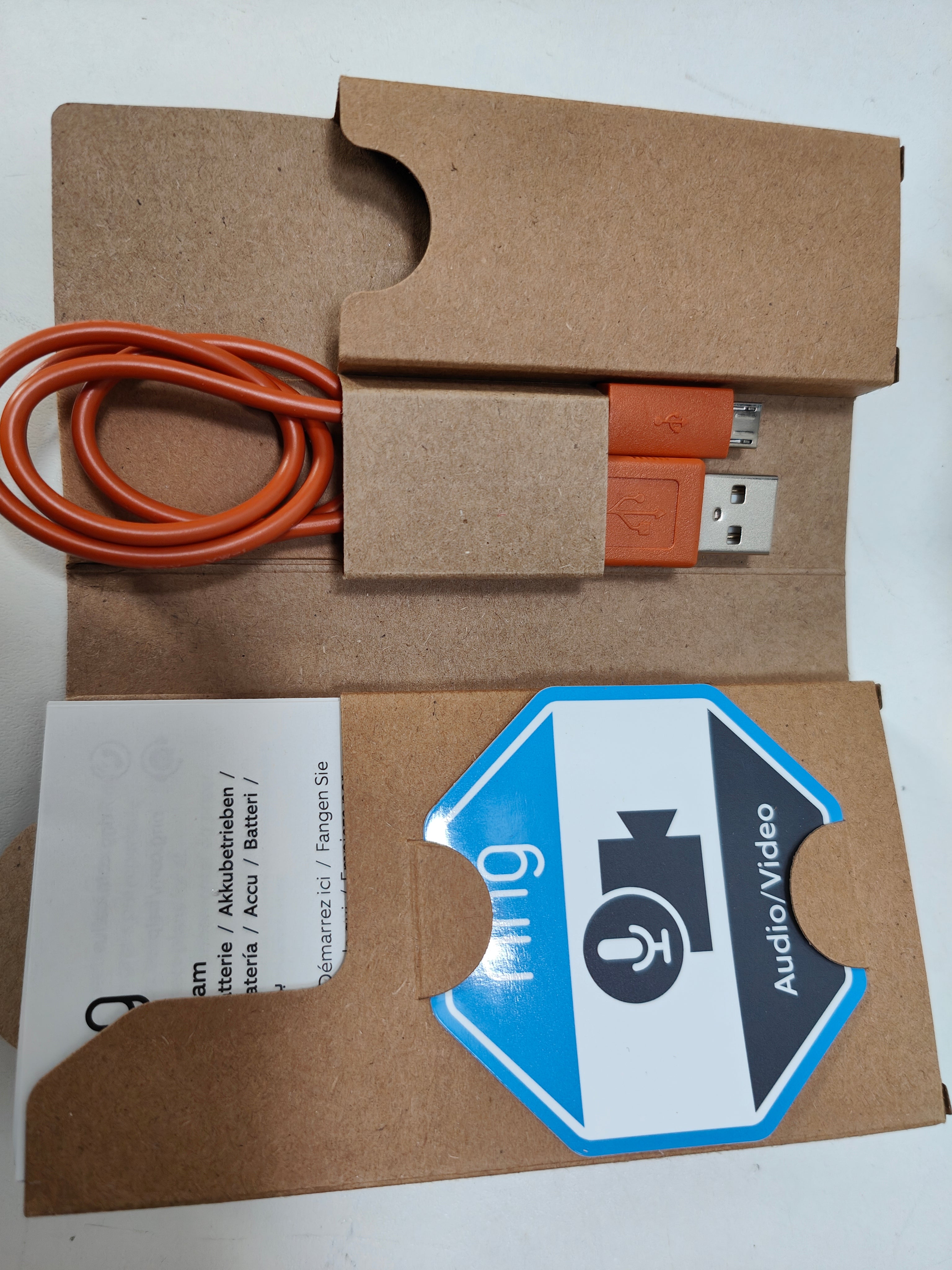 Ring Stick Up Cam Battery - White - 2023 - EU