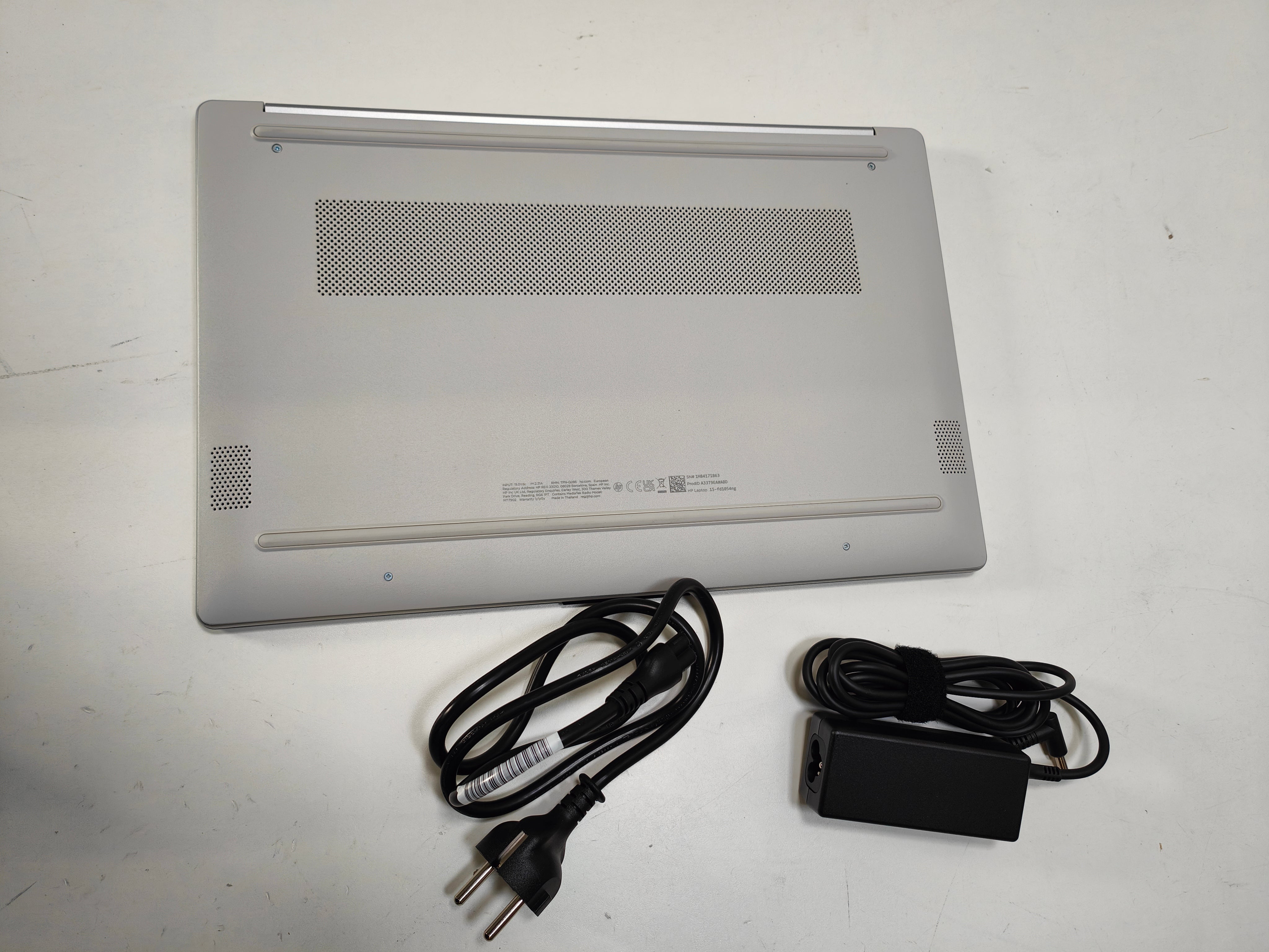 HP laptop 15-fd1054ng QWERTZ