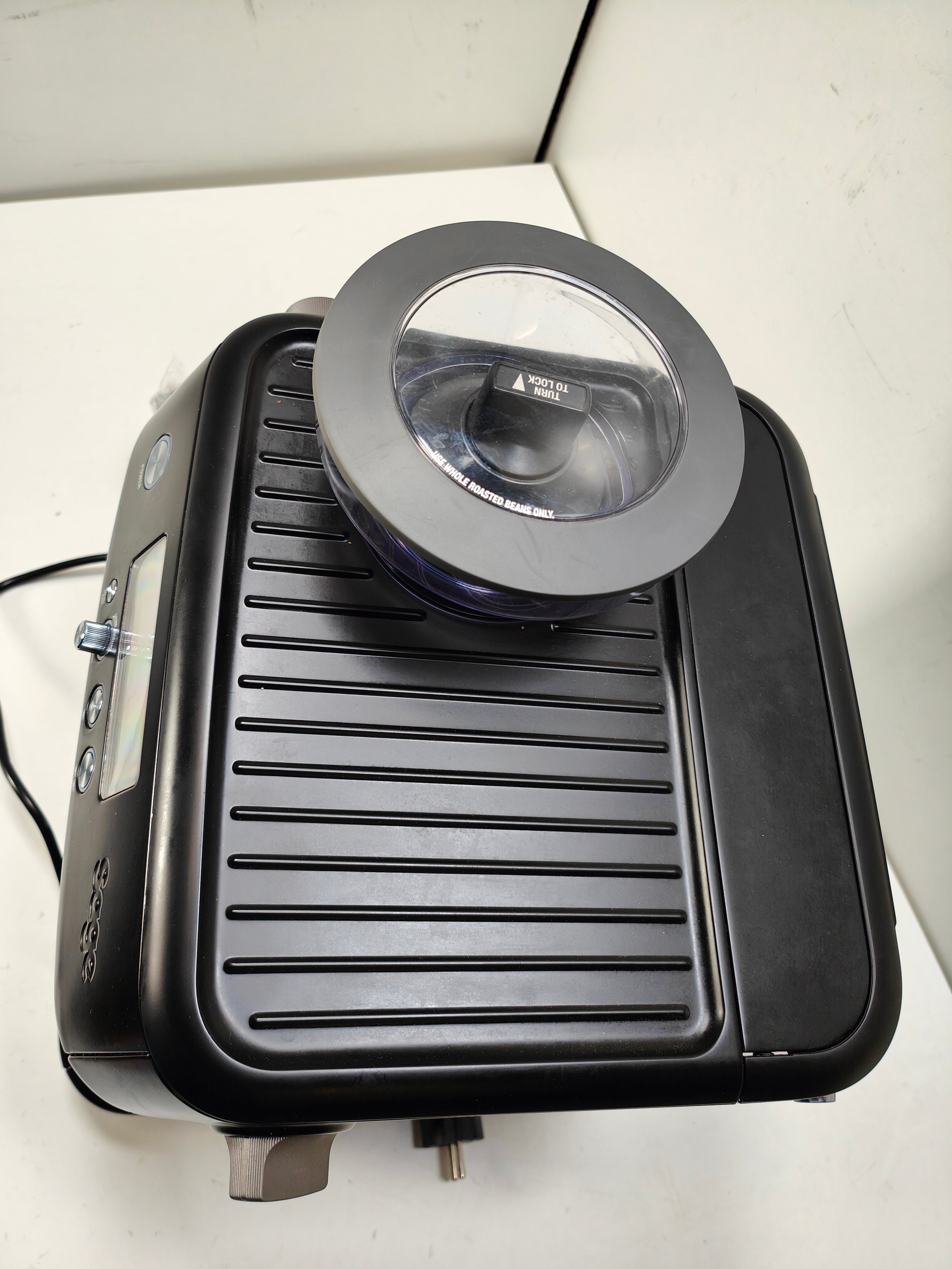 Sage the Barista Pro Black truffle