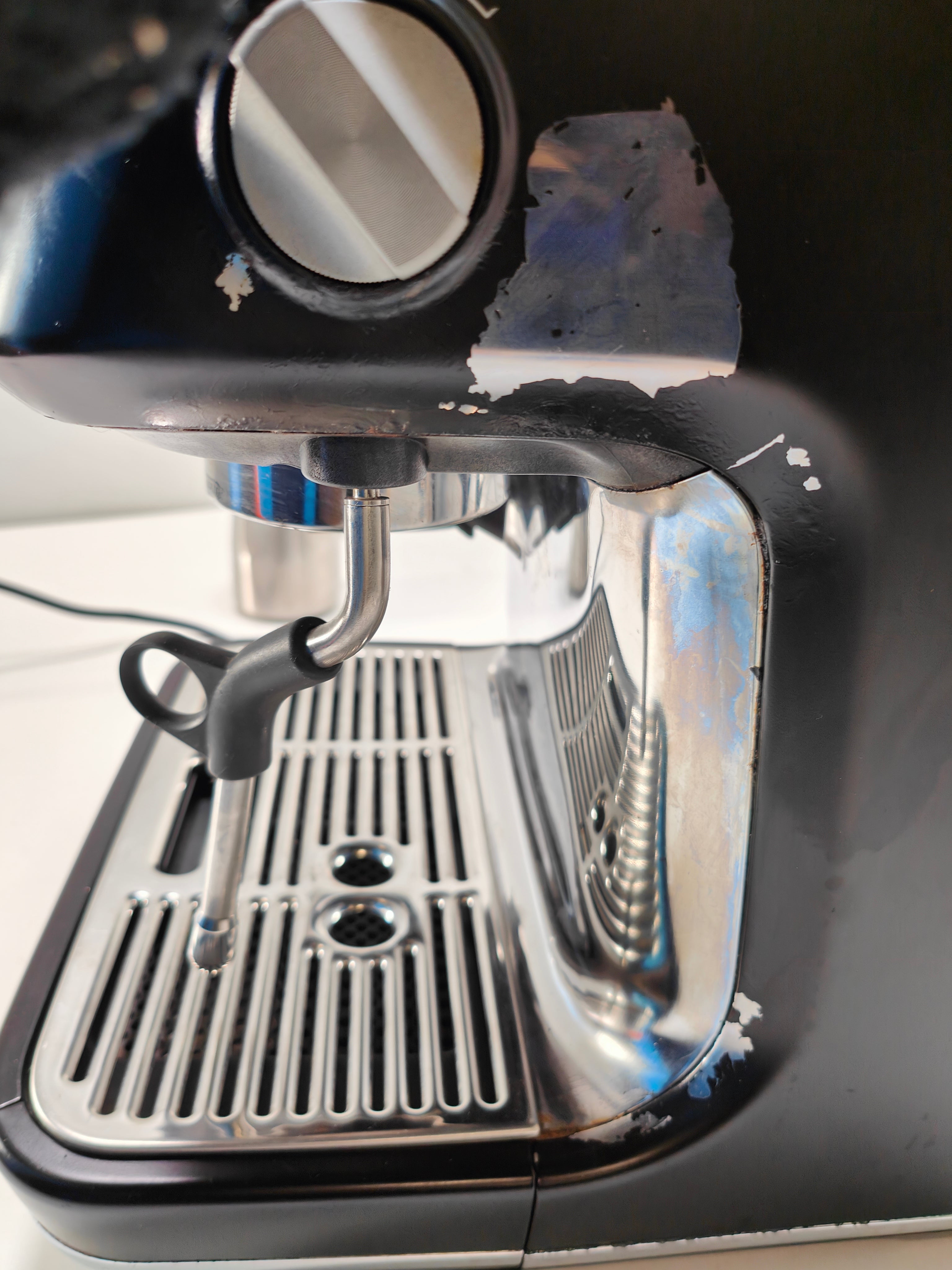 Sage the Barista Pro Black truffle