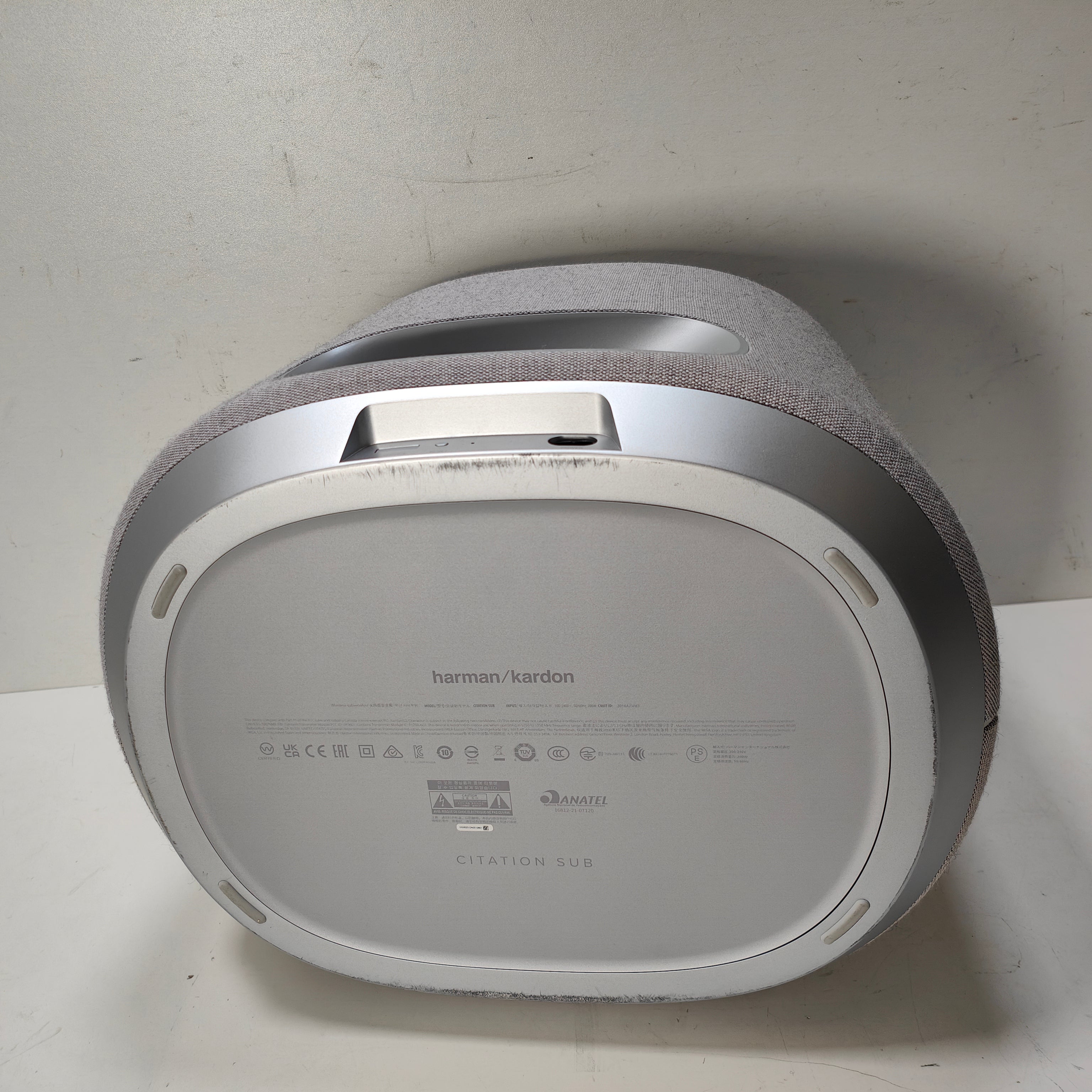 Harman Kardon Citation Sub Grau