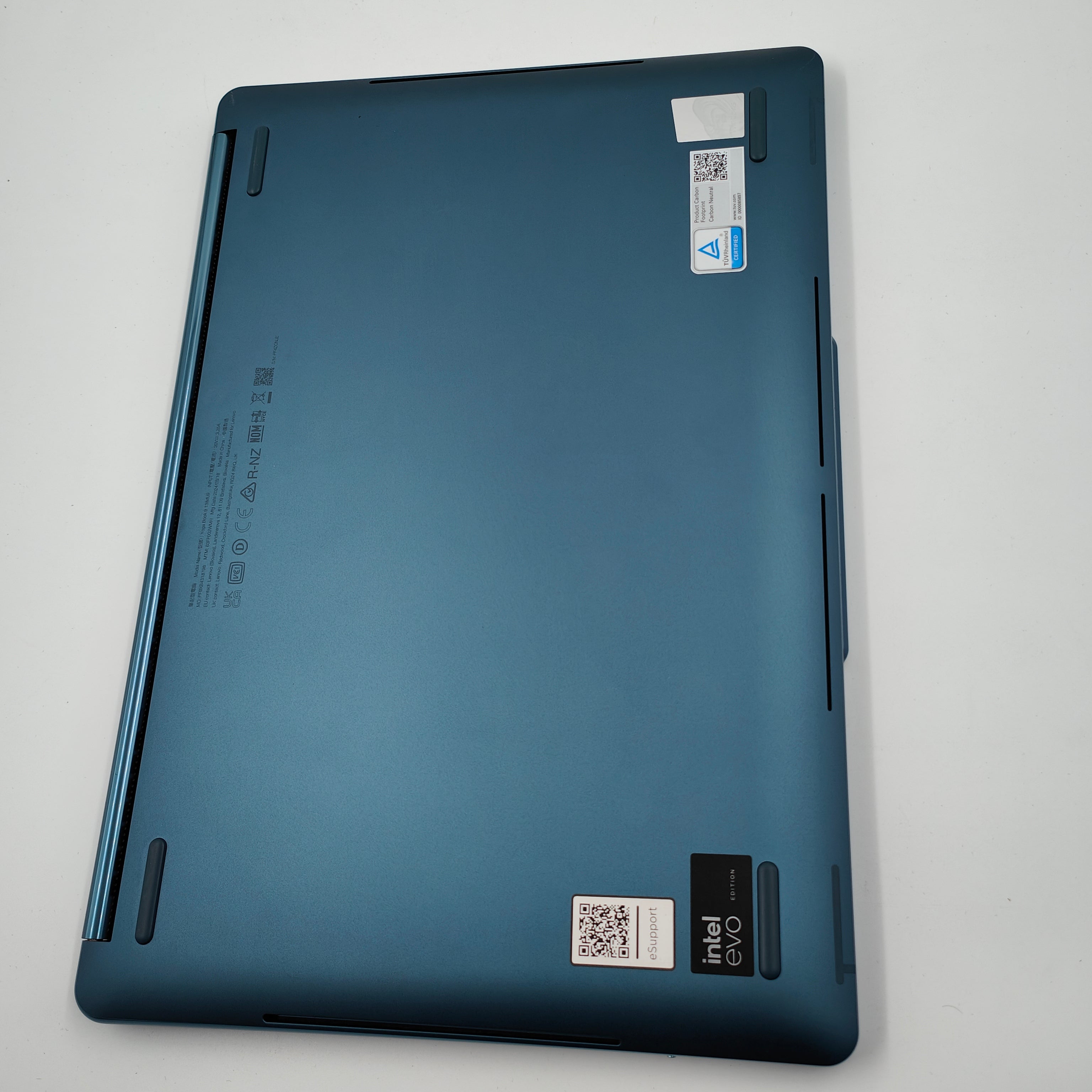 Lenovo Yoga Book 9 83FF002WMH QWERTY