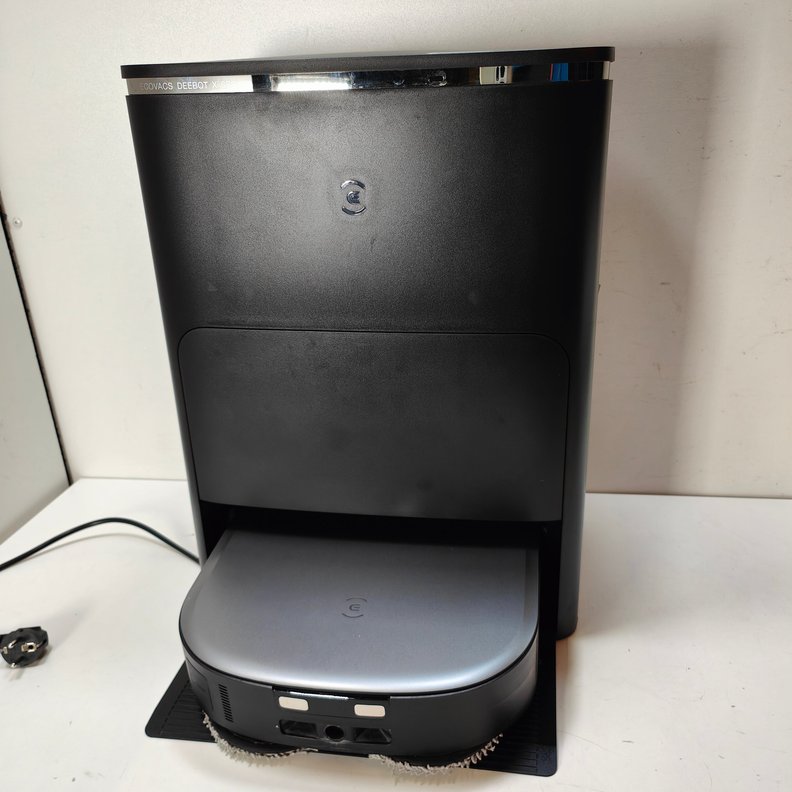 Ecovacs DEEBOT X2 OMNI