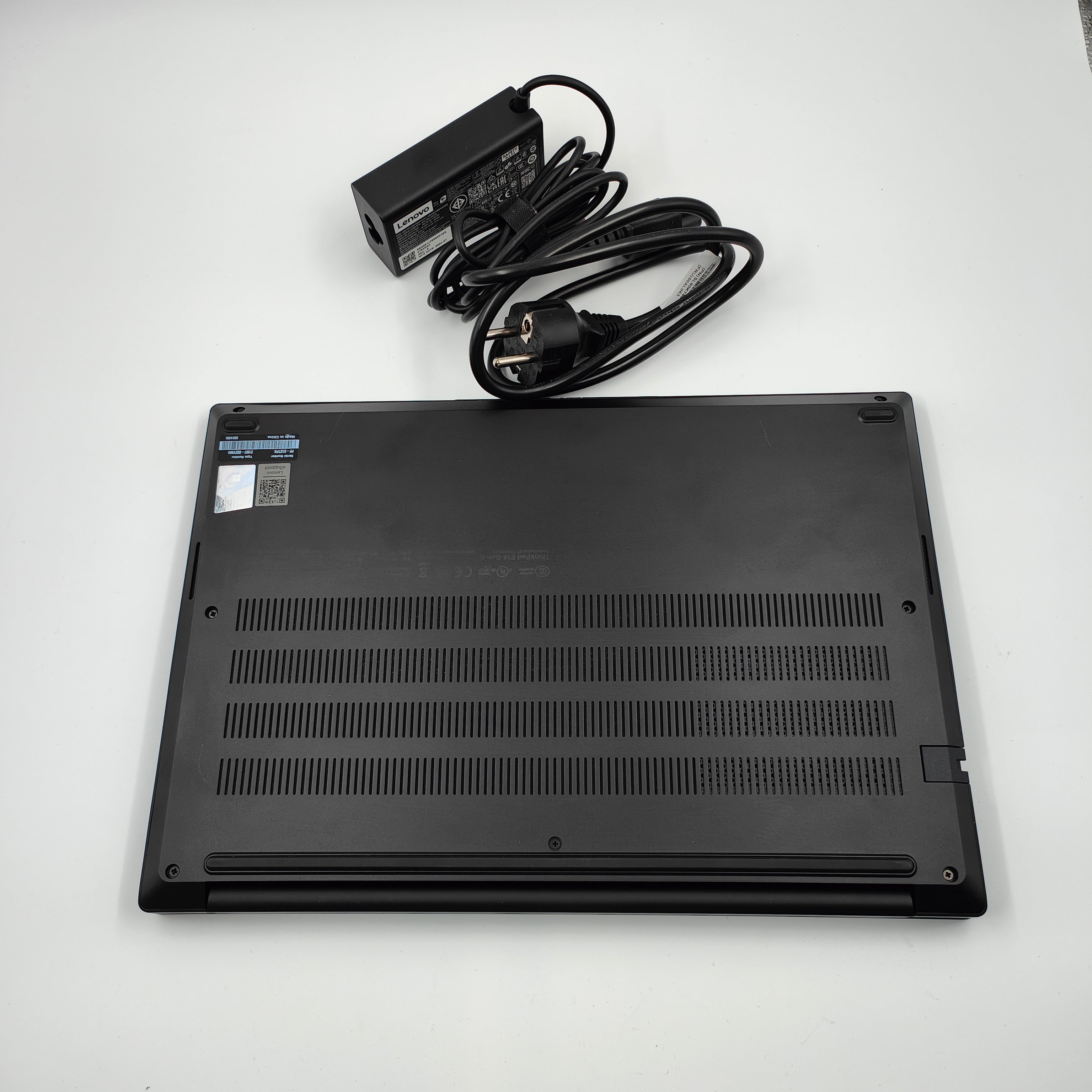 Lenovo ThinkPad E14 Sixth Generation (Intel) 21M7002YMH QWERTY