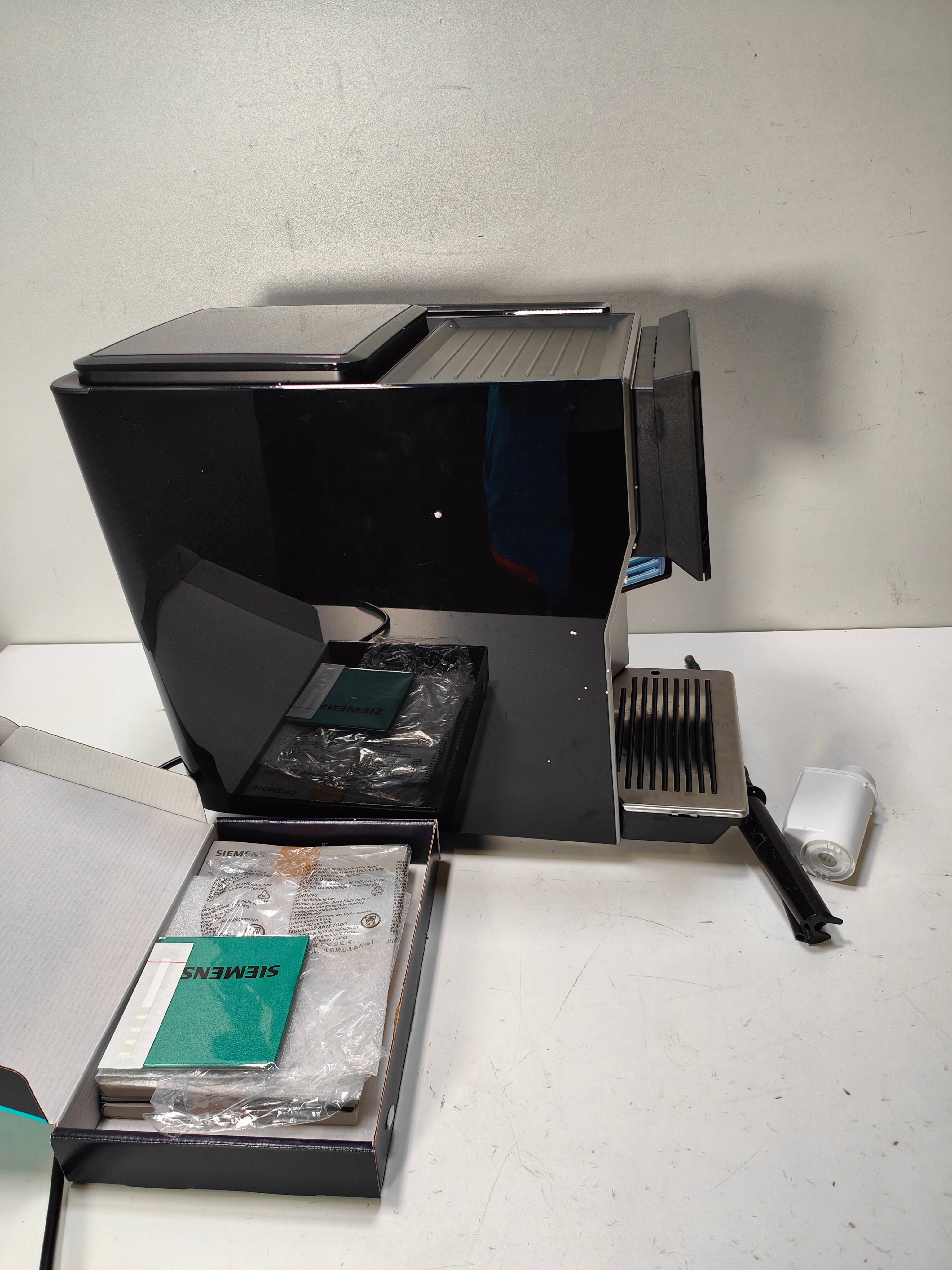 Siemens EQ.700 Classic TP715R07