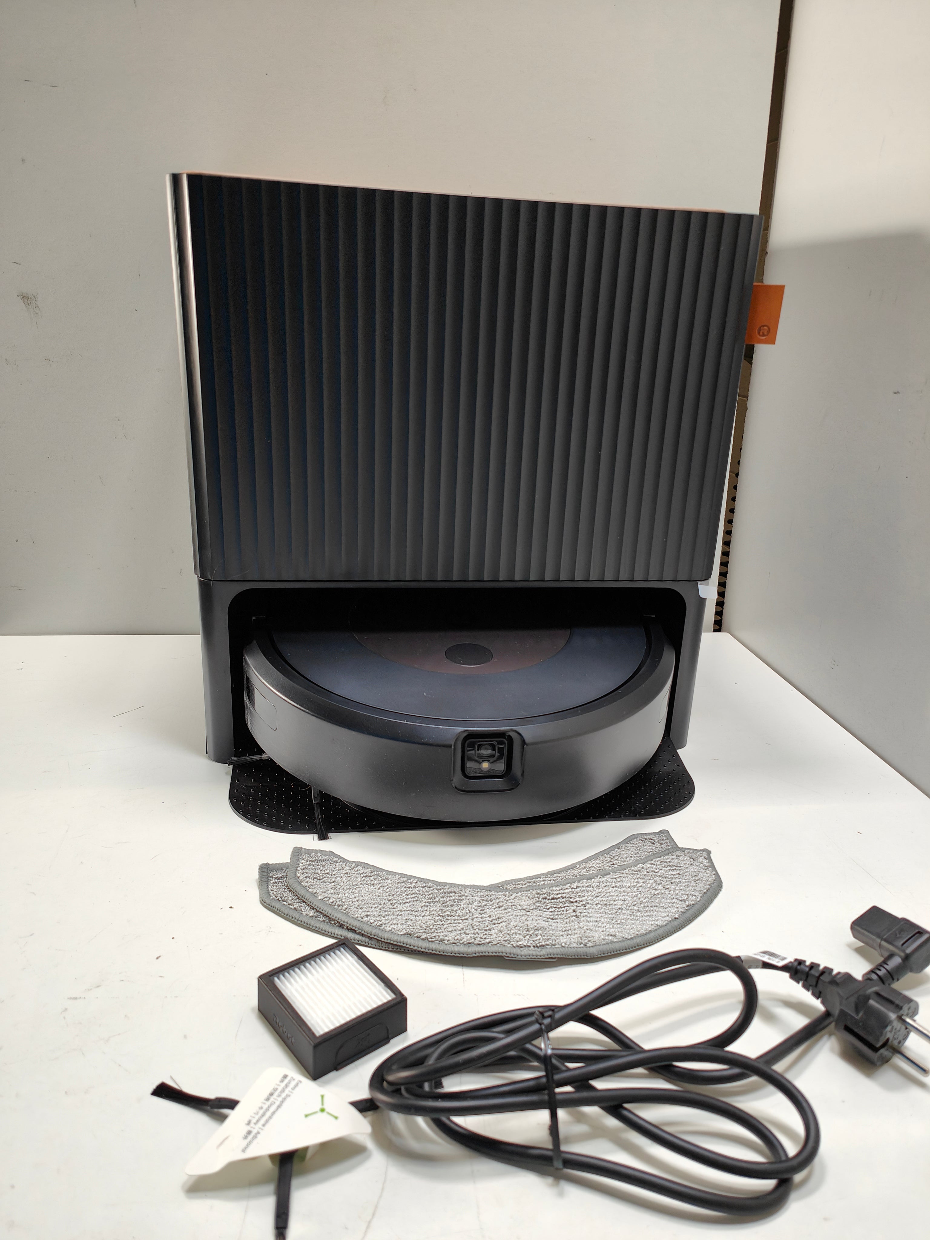 iRobot Roomba Combo j9+