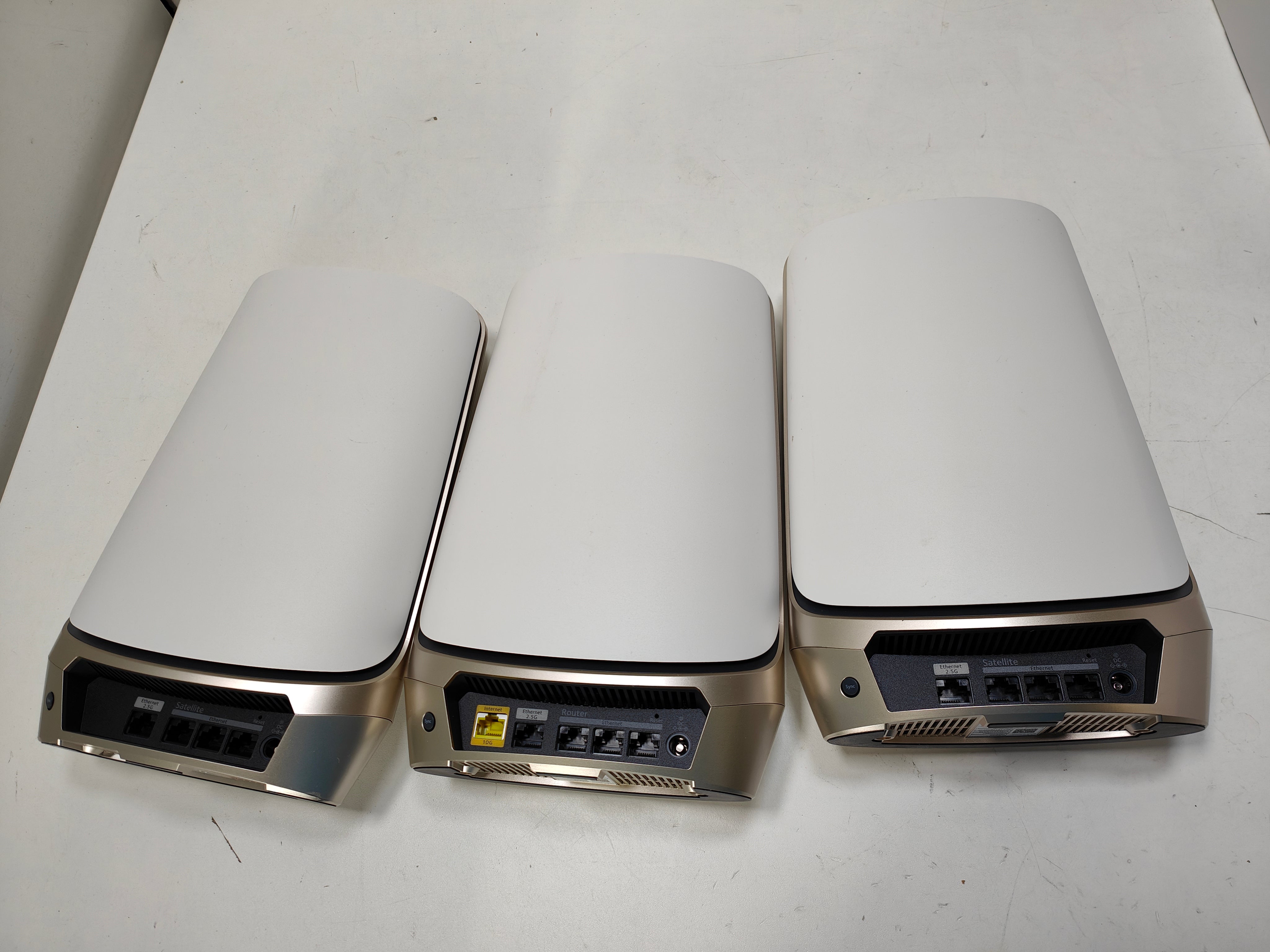 Netgear Orbi mesh wifi 6E RBKE963 3-pack