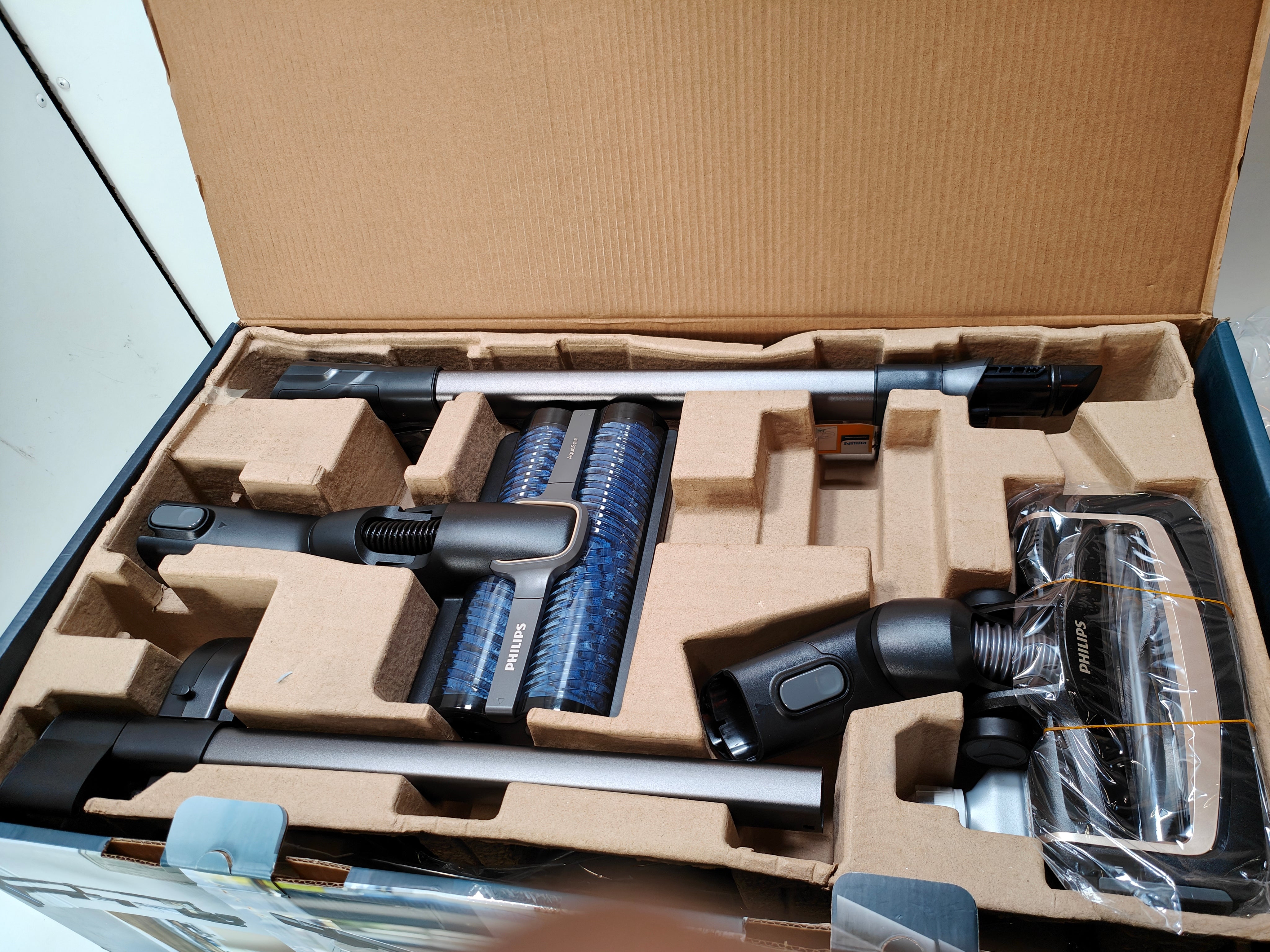 Philips AquaTrio series 9000 XW9383/01