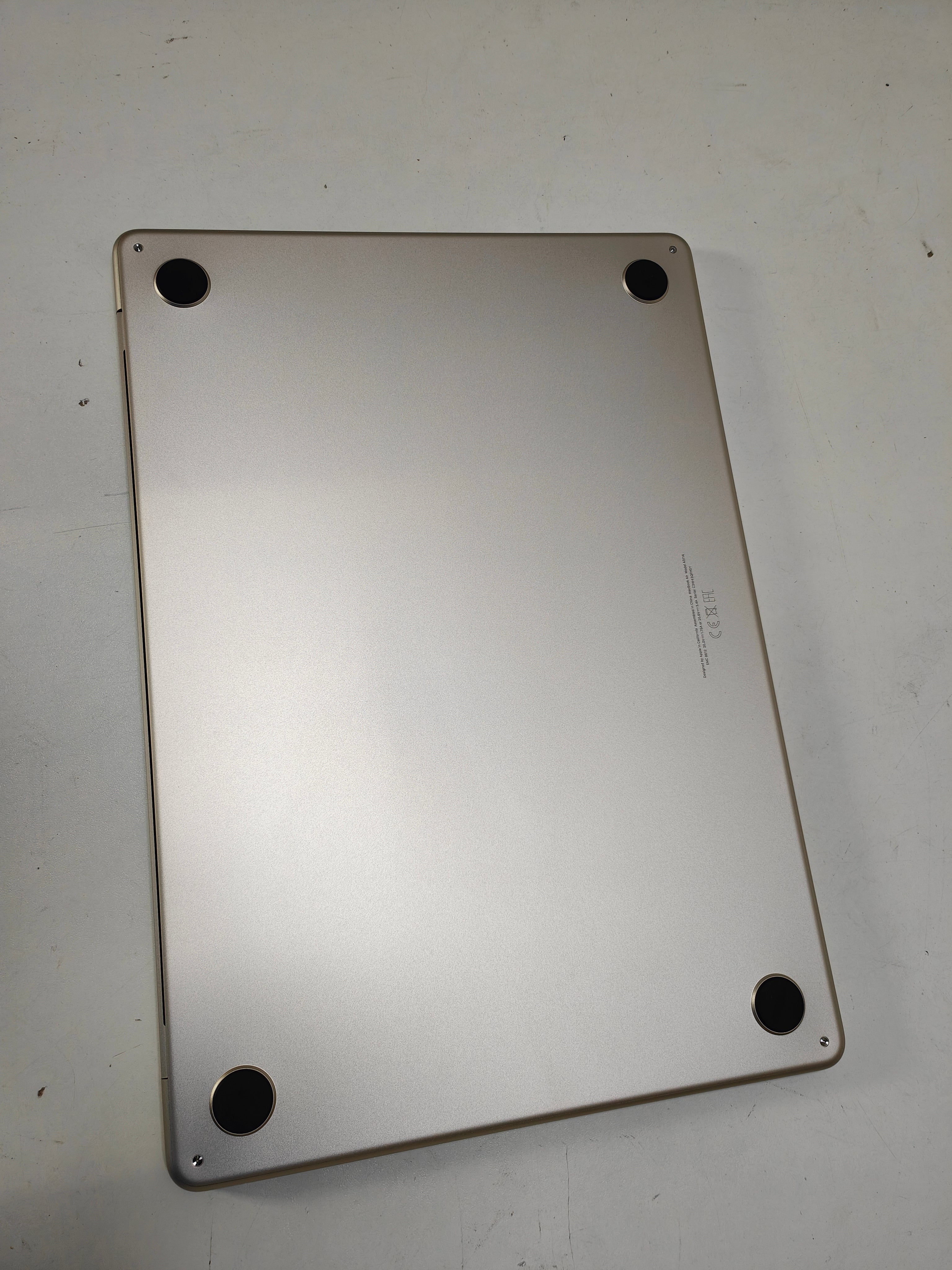 Apple MacBook Air 15" (2024) M3 (8/10) 8GB/256GB Sterrenlicht QWERTY