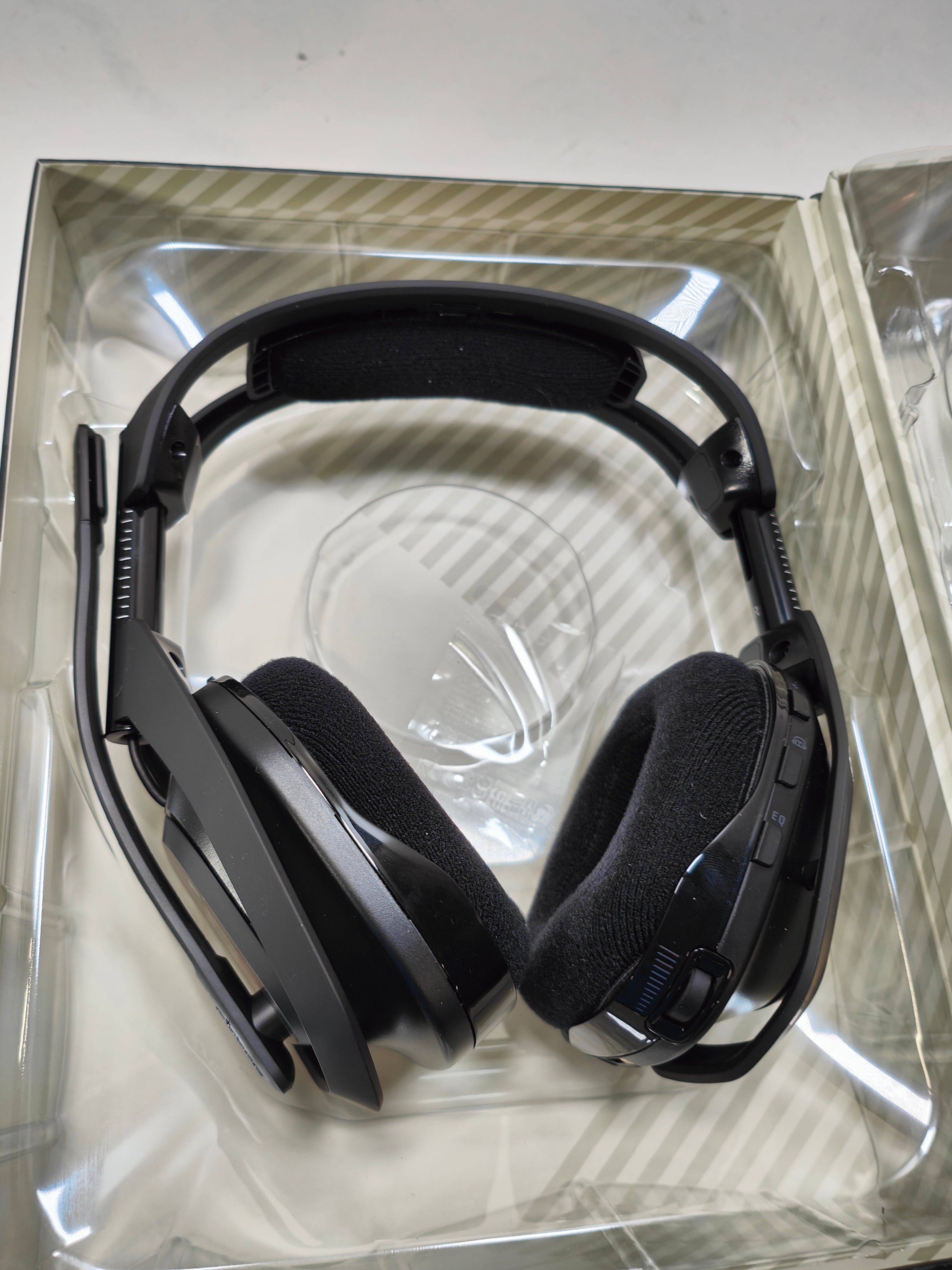 Astro A50 Wireless + Base Station PS4 Edition