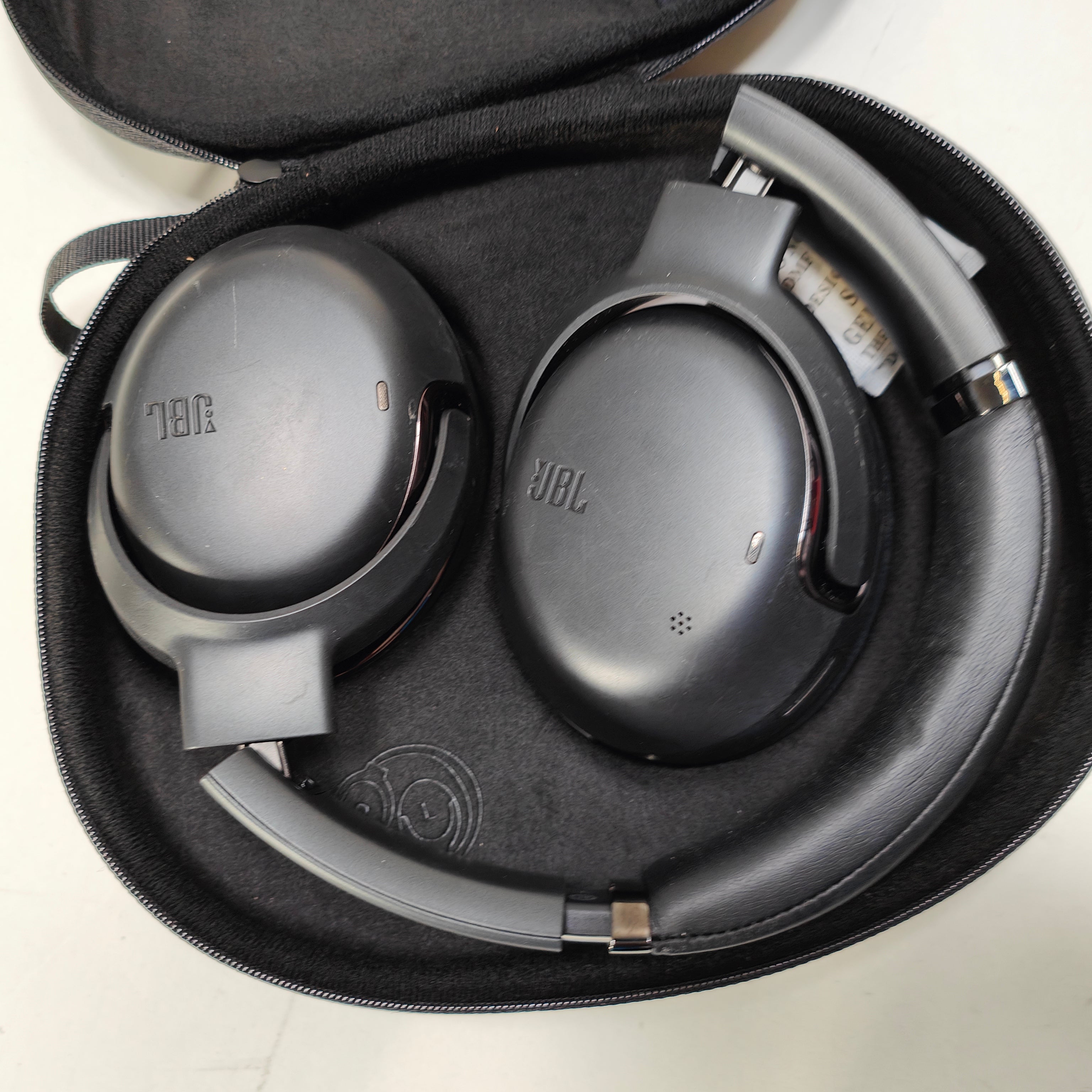 JBL TOUR ONE M2 Black