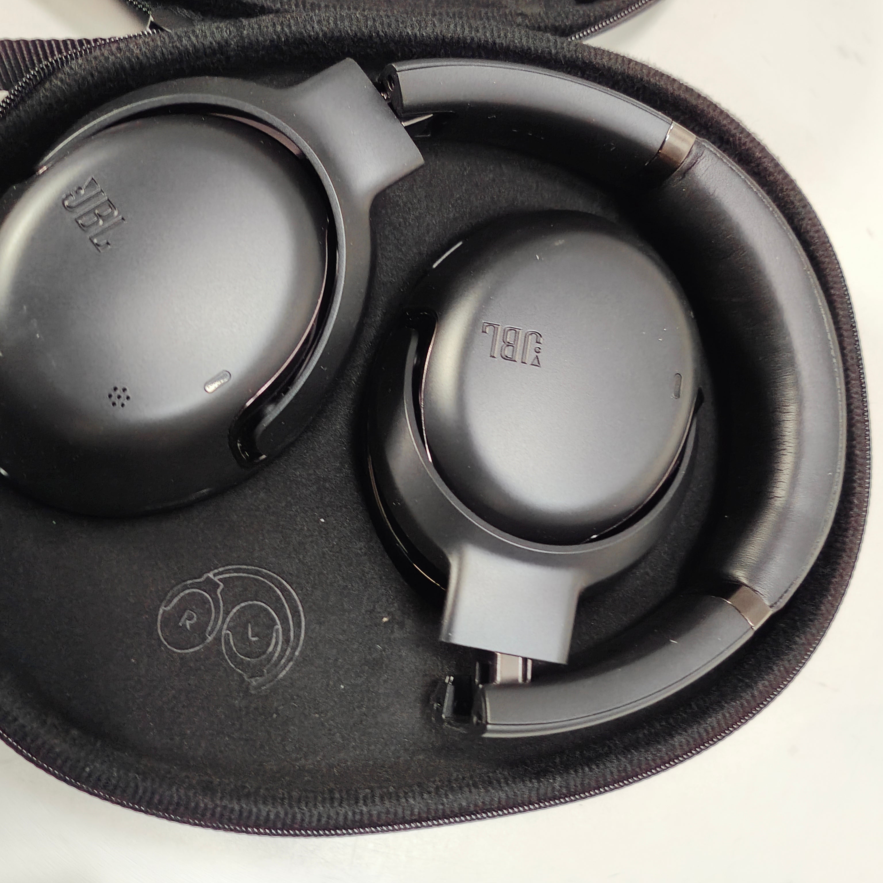 JBL TOUR ONE M2 Black