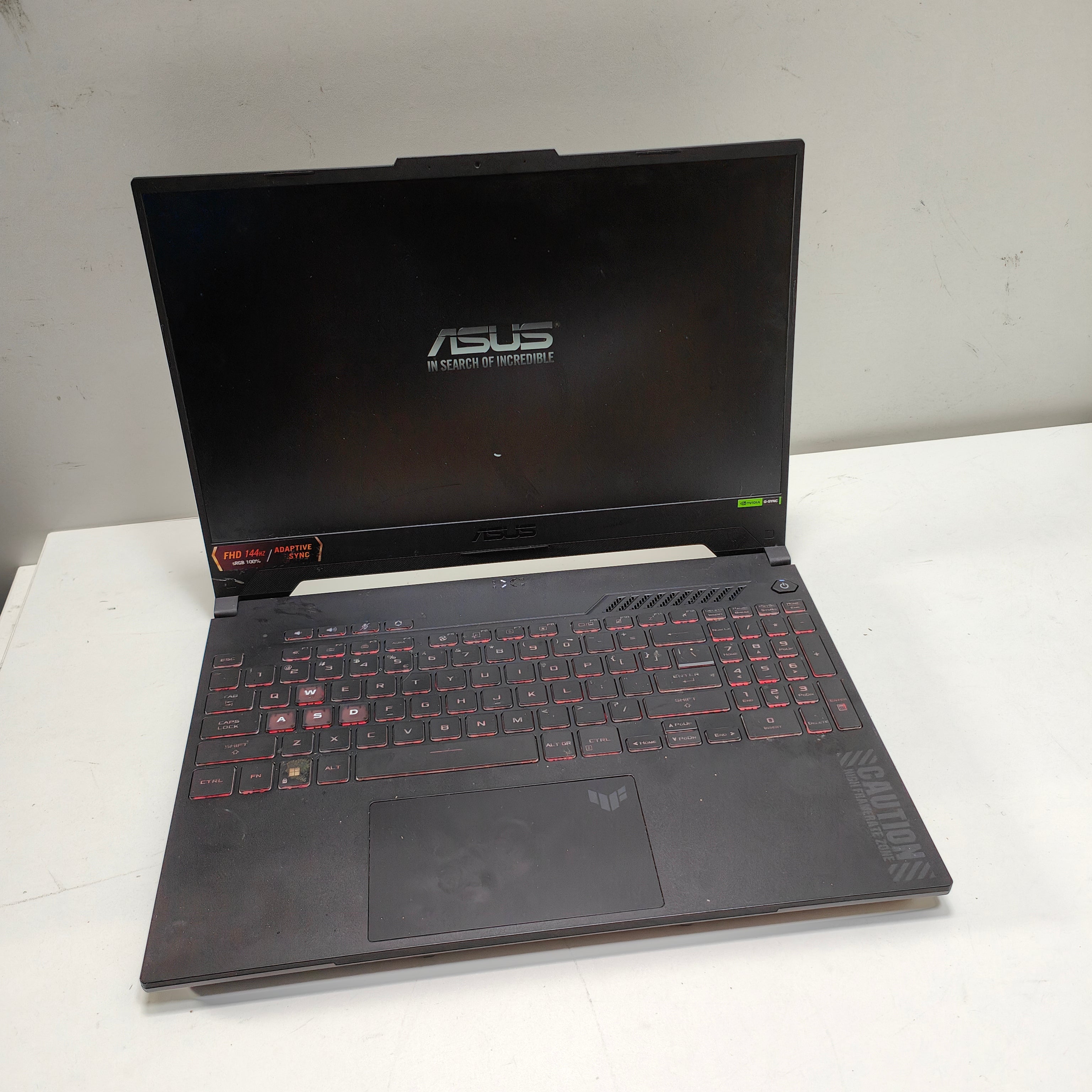 Asus TUF Gaming A15 FA507XI-LP072W QWERTY