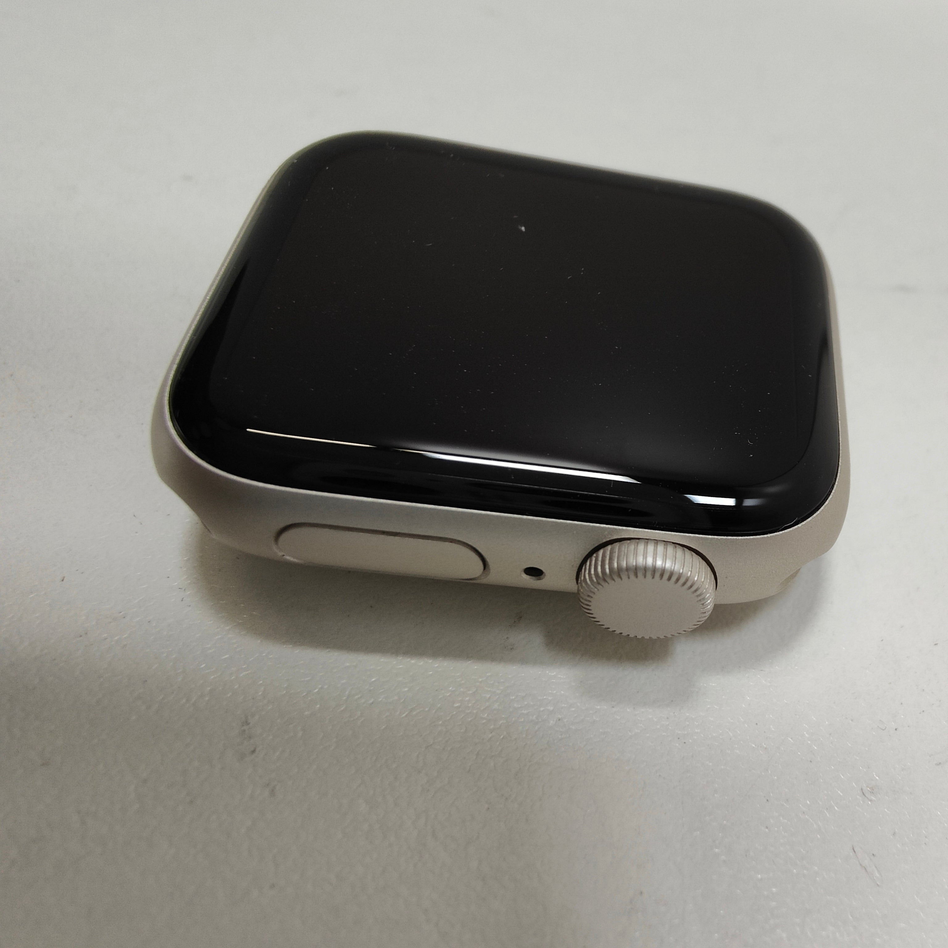 Apple Watch SE (2024) 40mm Starlight Sport Band S/M