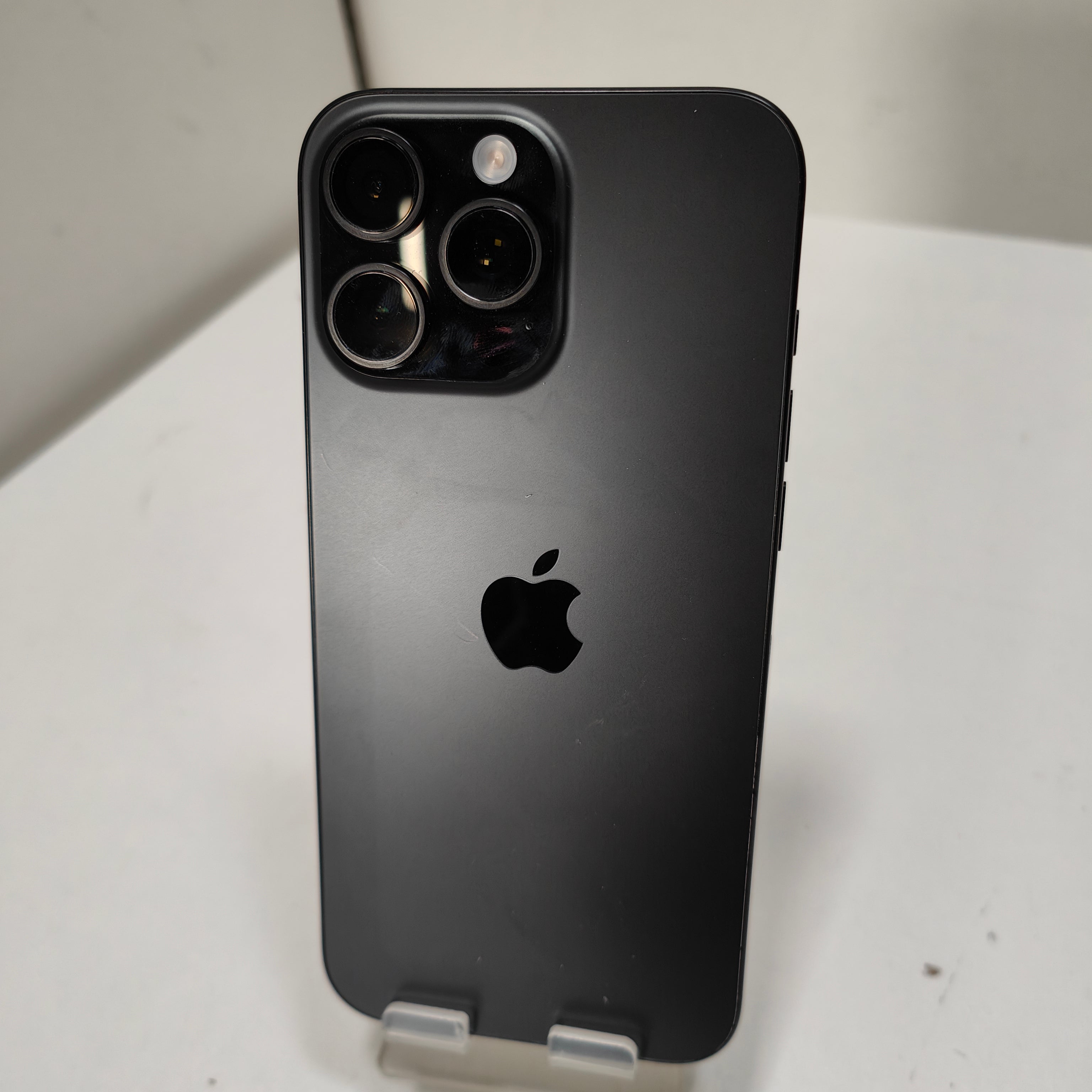 Apple iPhone 16 Pro Max 256GB Black Titanium