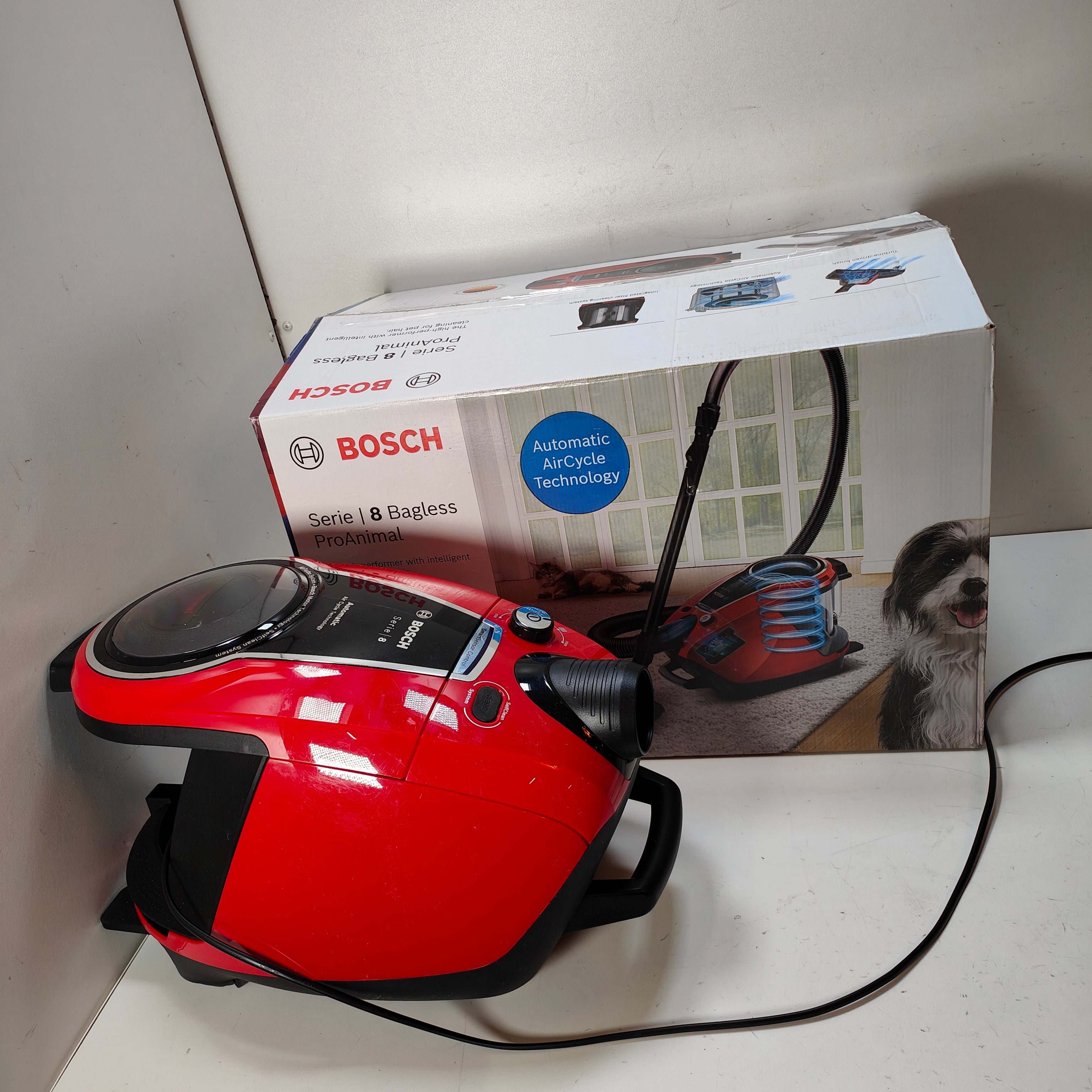 Bosch Relaxx'x Serie 8 ProAnimal BGS7PET1