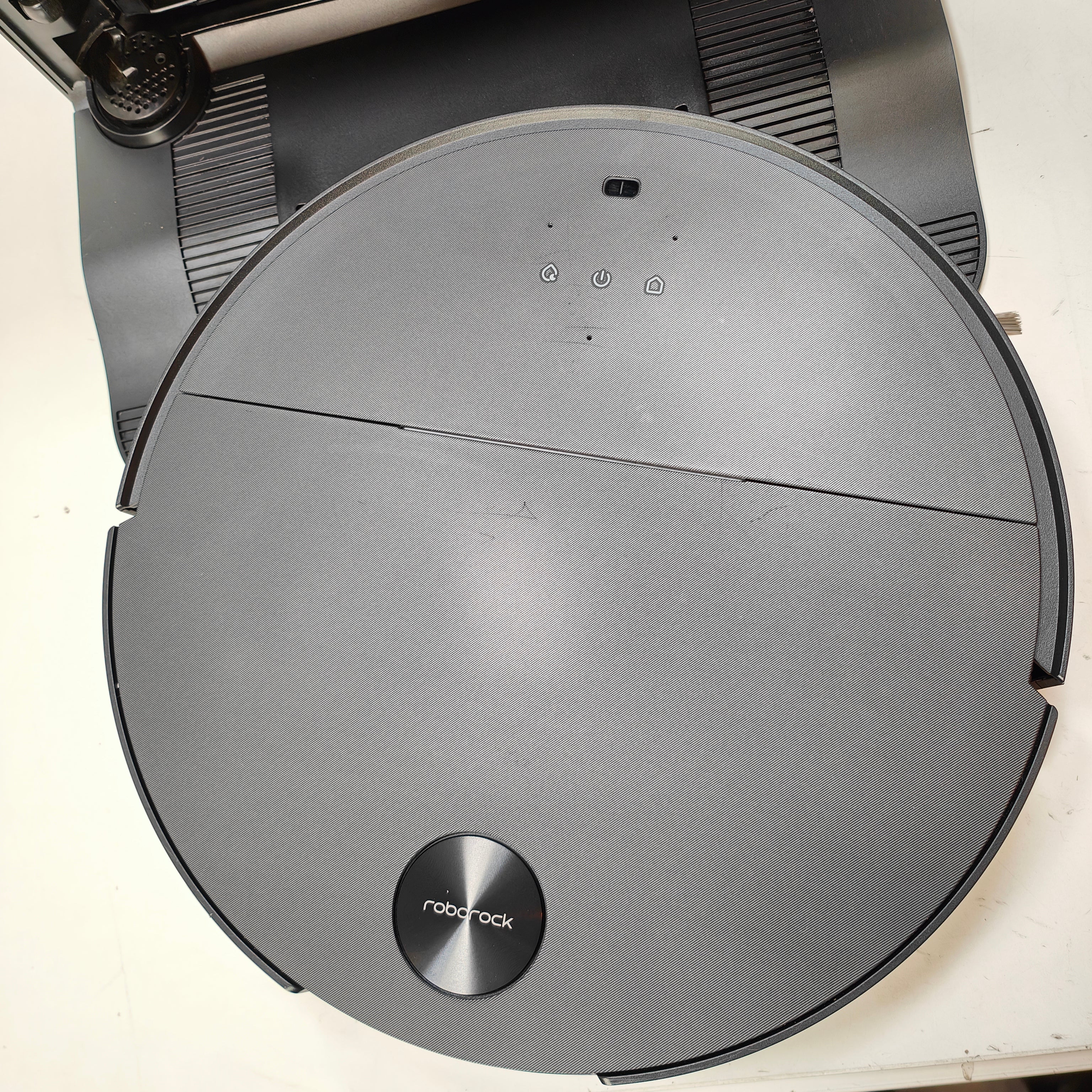 Roborock Saros 10 Noir