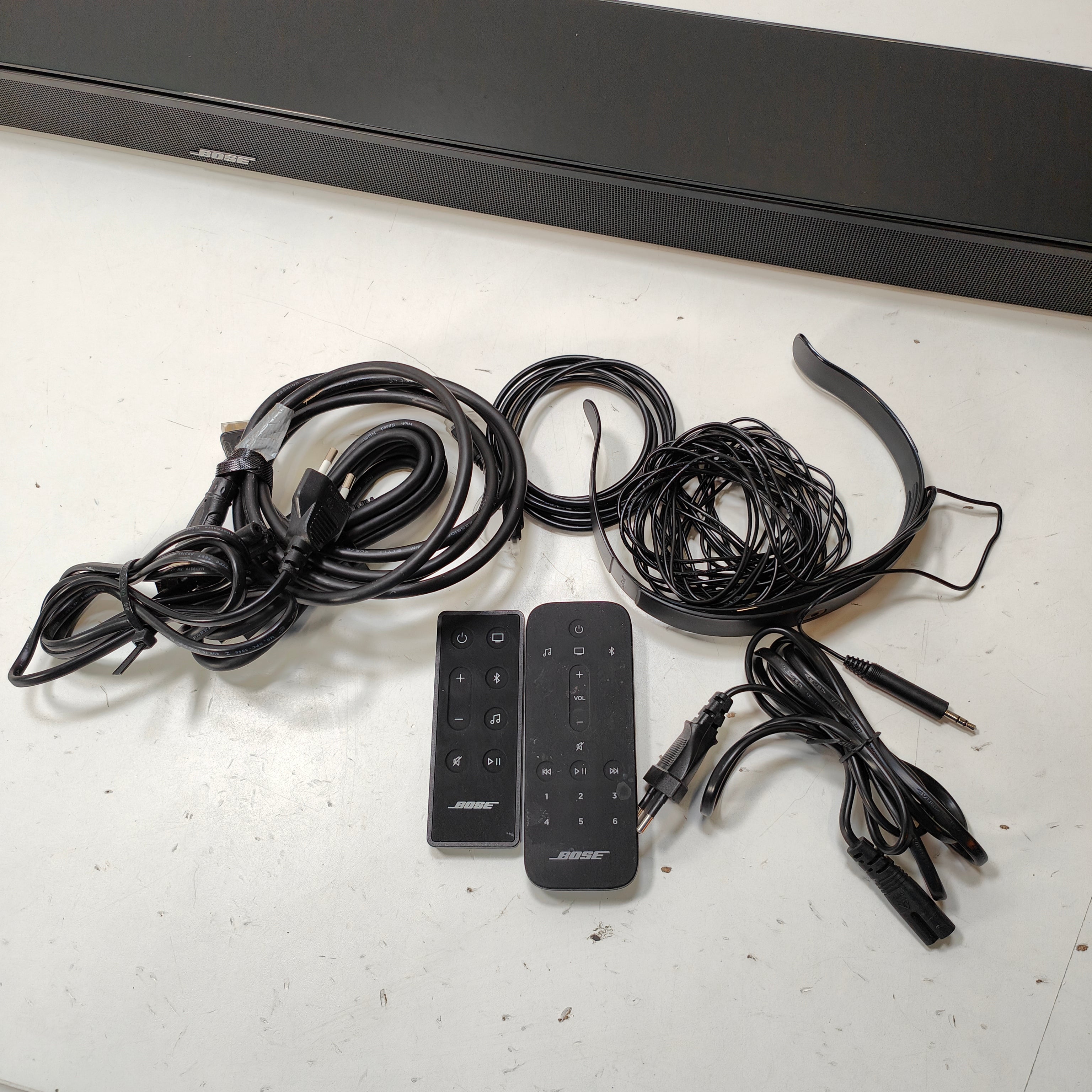 Bose Intelligent Soundbar 900 Black