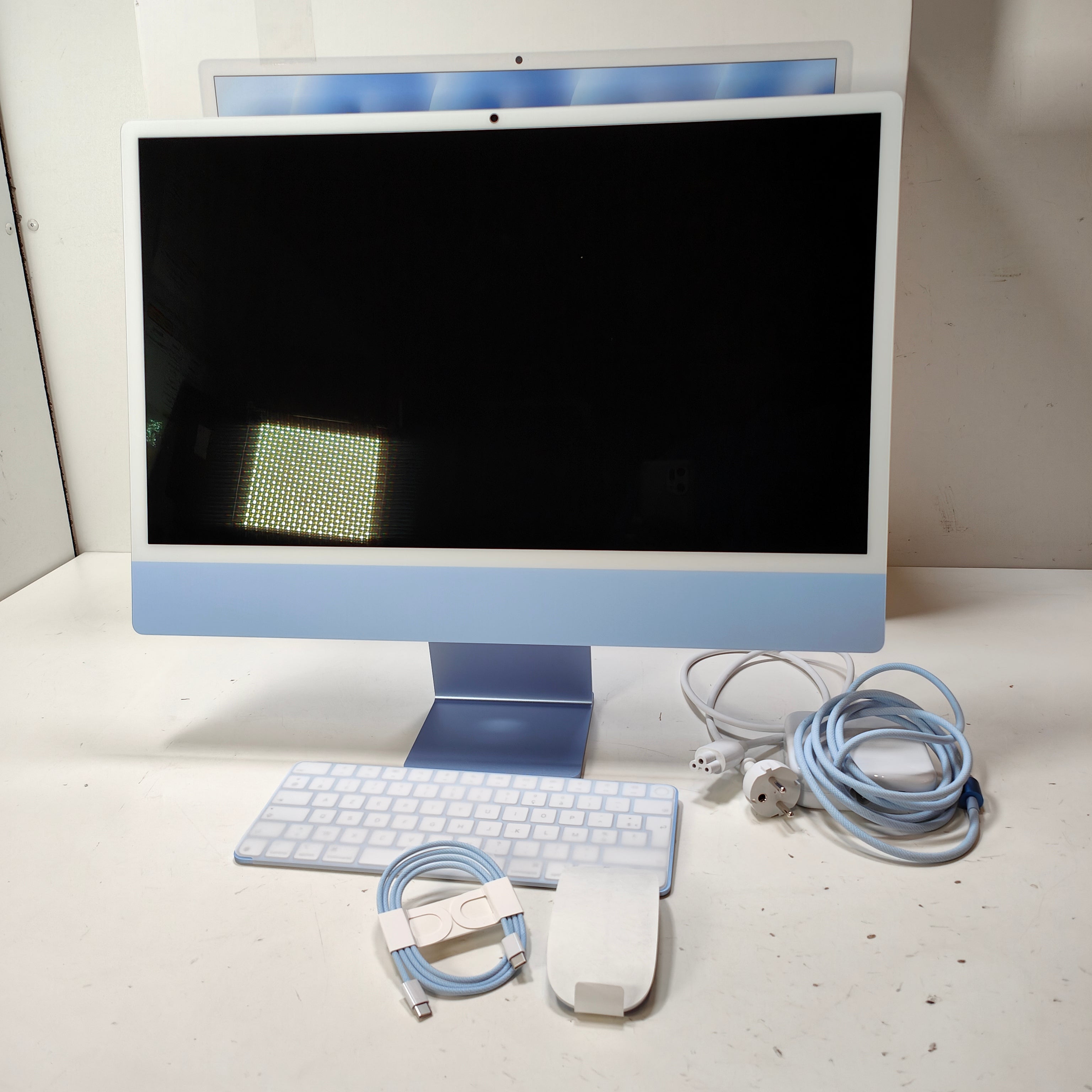 Apple iMac 24" (2024) M4 (10/10) 24 Go/1 To Bleu AZERTY