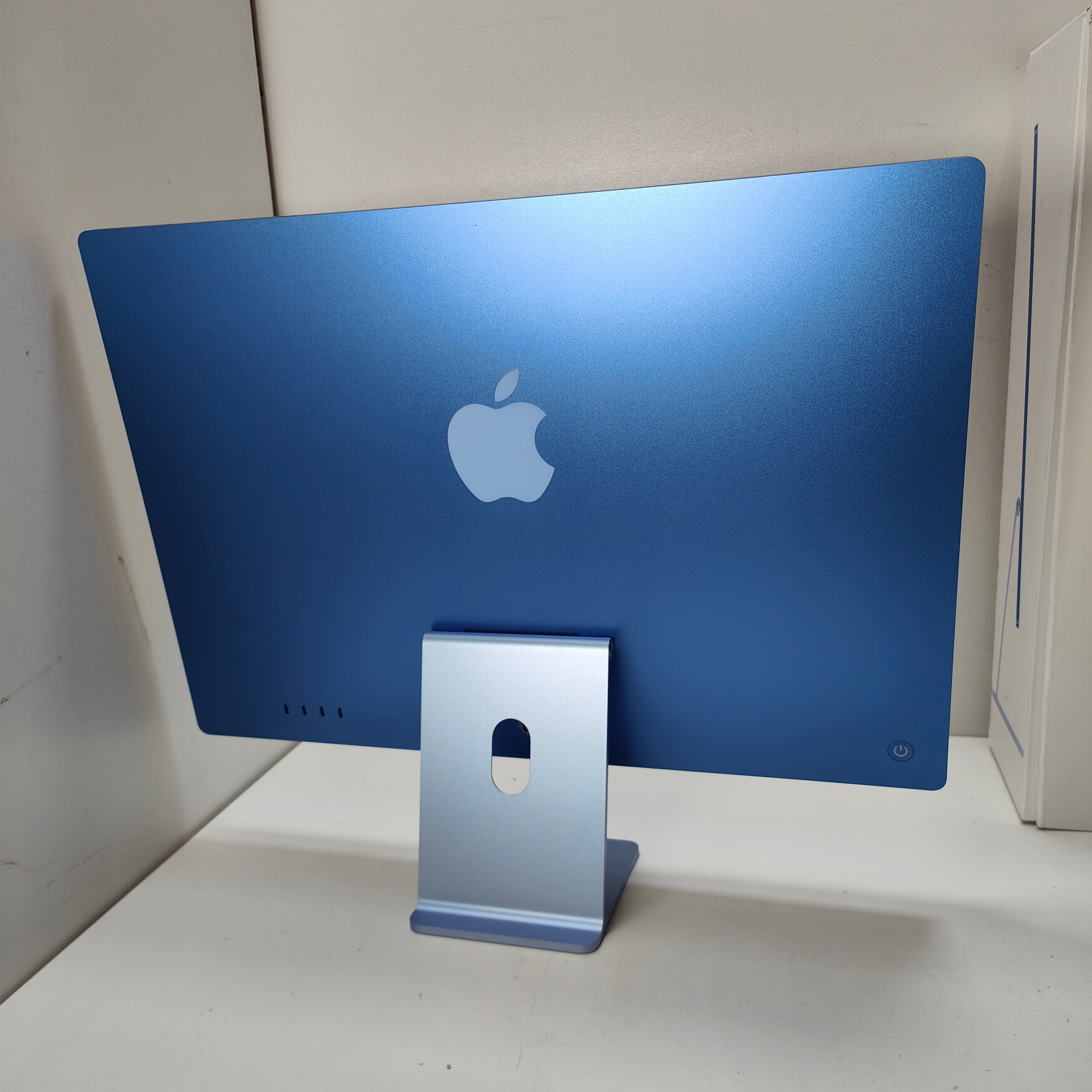 Apple iMac 24" (2024) M4 (10/10) 24GB/1TB Blue AZERTY