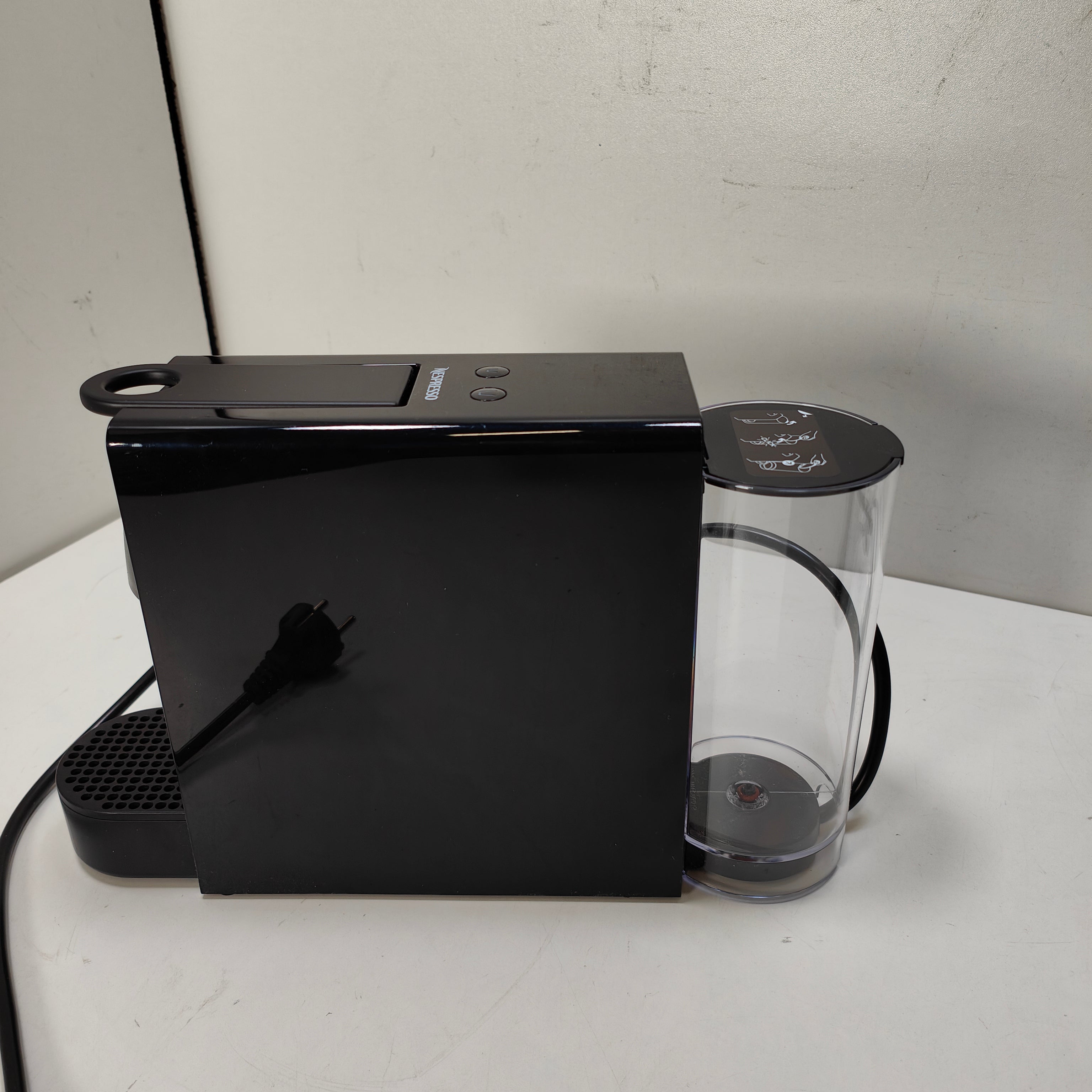 Krups Nespresso Essenza Mini XN1118 Noir + Mousseur à lait