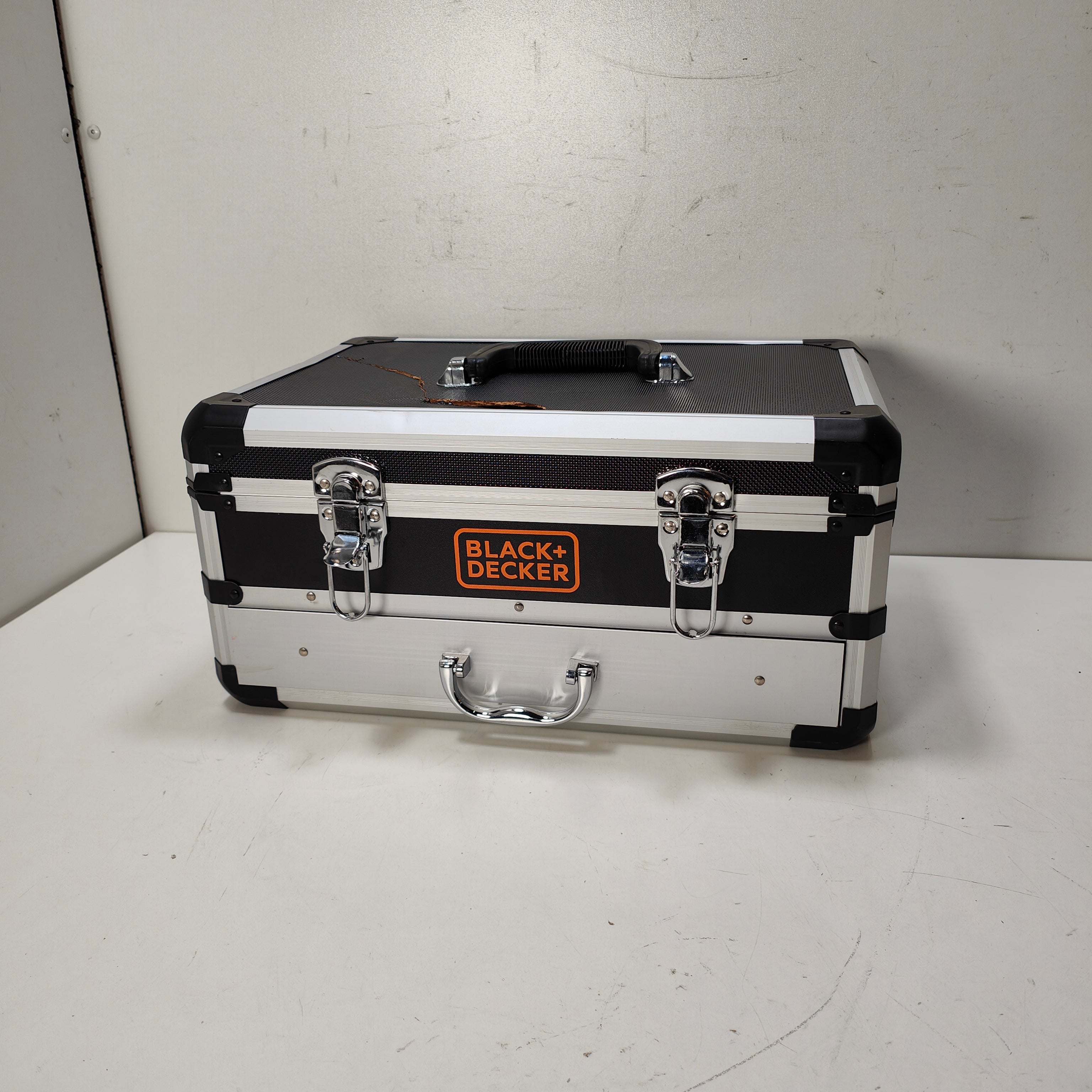 BLACK+DECKER BDC718AS2F-QW